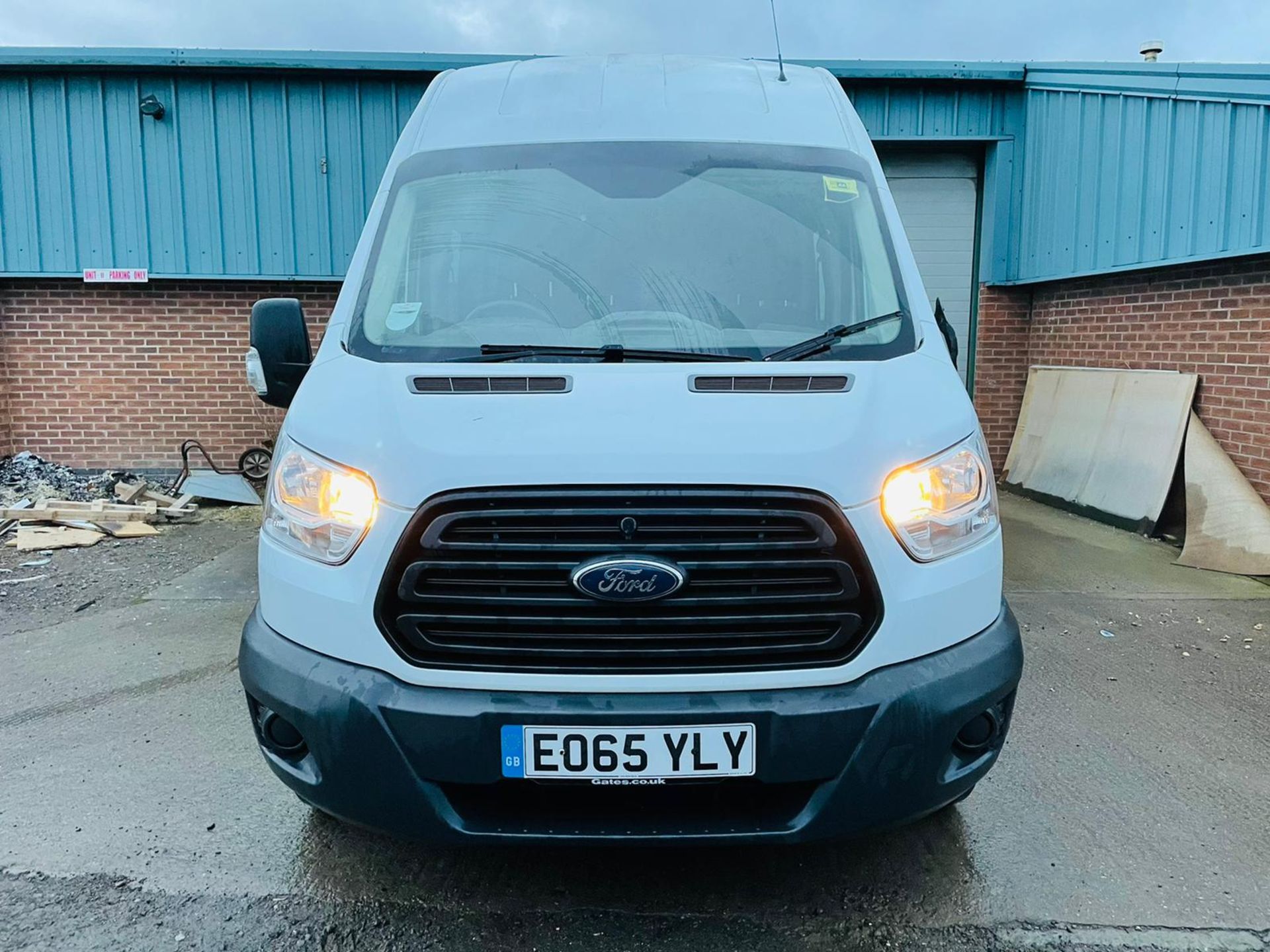 (RESERVE MET)FORD TRANSIT T350L "LWB HIGH ROOF" 6 SEATER DUALINER / CREW VAN - (2016 MODEL) - FSH - - Image 4 of 10