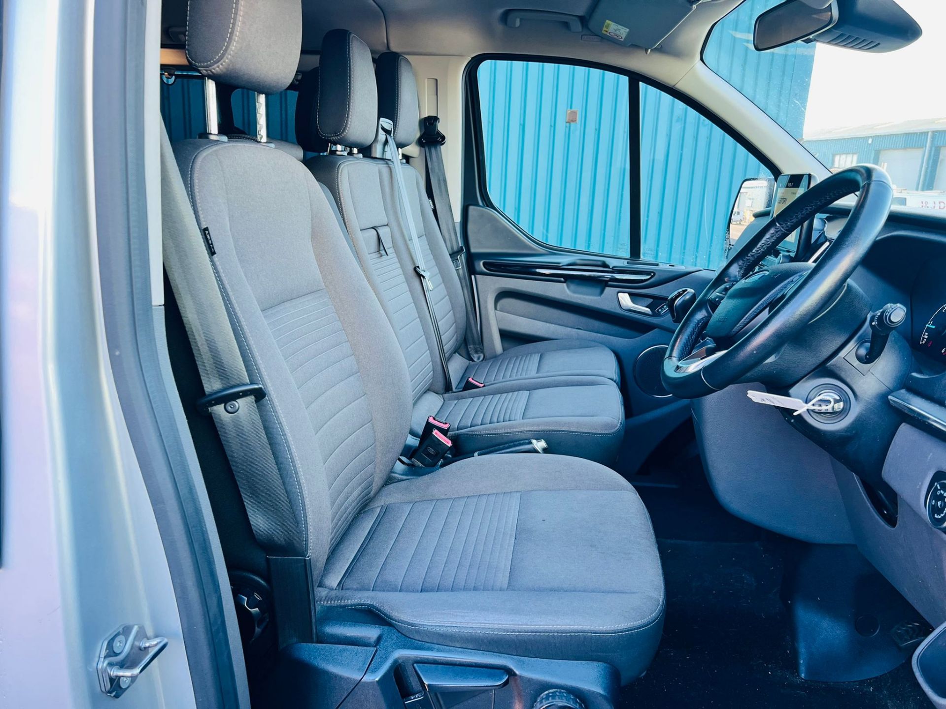 (Reserve Met) Ford Transit Custom 310 130 2.0 Tdci Titanium 9 Seater MiniBus 2019 Model - Air Con - - Image 24 of 36