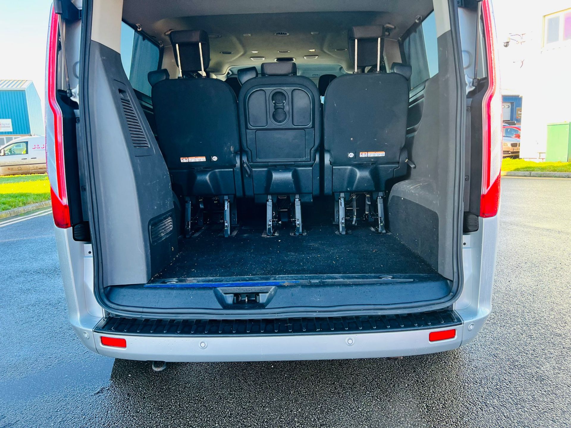 (Reserve Met) Ford Transit Custom 310 130 2.0 Tdci Titanium 9 Seater MiniBus 2019 Model - Air Con - - Image 19 of 36