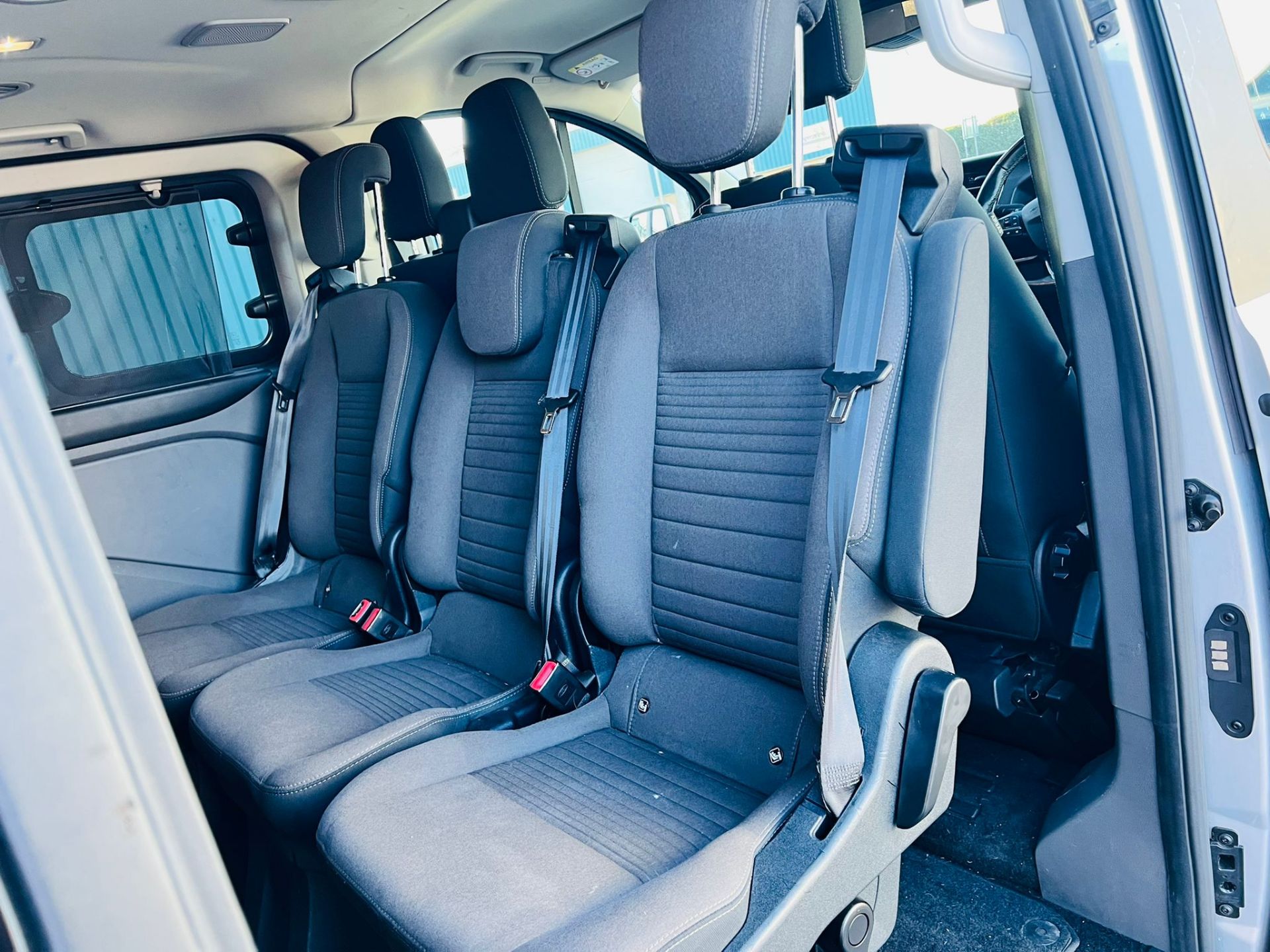 (Reserve Met) Ford Transit Custom 310 130 2.0 Tdci Titanium 9 Seater MiniBus 2019 Model - Air Con - - Image 16 of 36