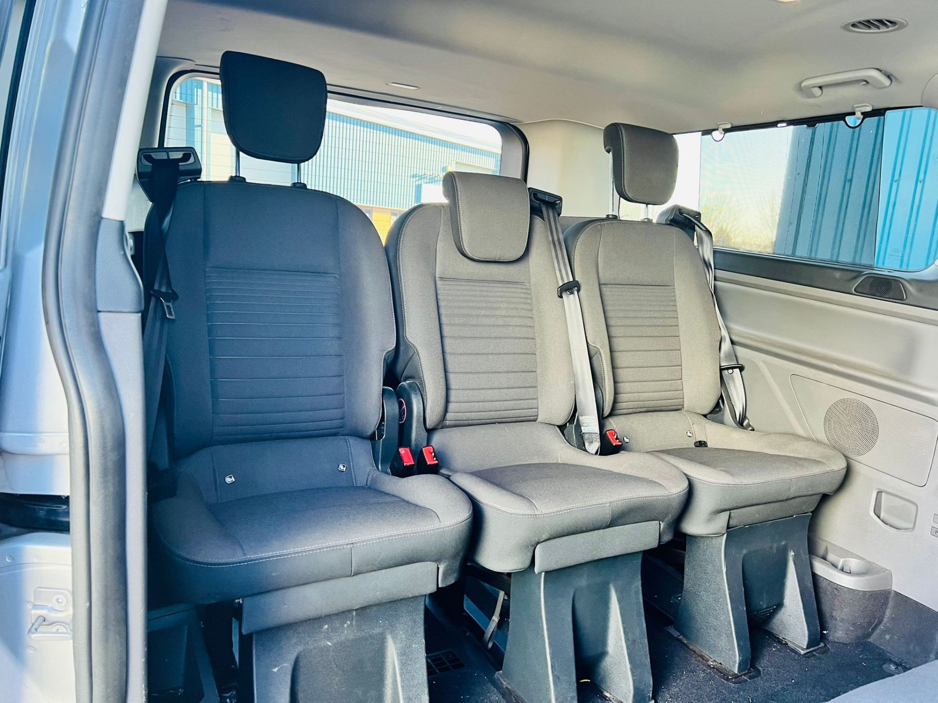 (Reserve Met) Ford Transit Custom 310 130 2.0 Tdci Titanium 9 Seater MiniBus 2019 Model - Air Con - - Image 11 of 36