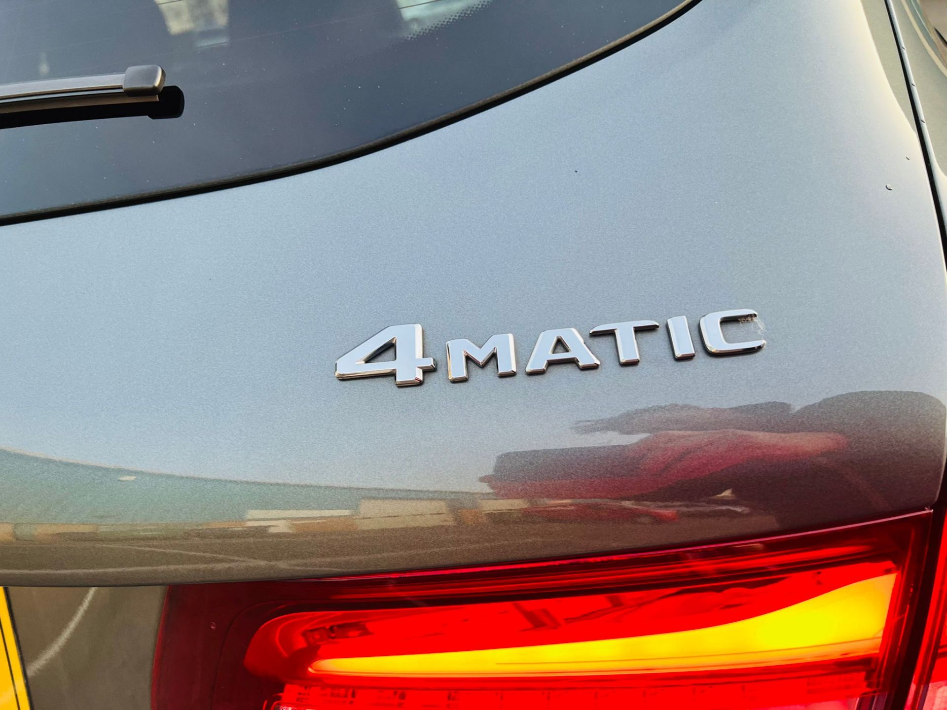 Mercedes GLC 220 4Matic AMG Line Premium Plus Auto - 2018 Model - Pan Roof Reversing Cam - Sat Nav - Image 8 of 37