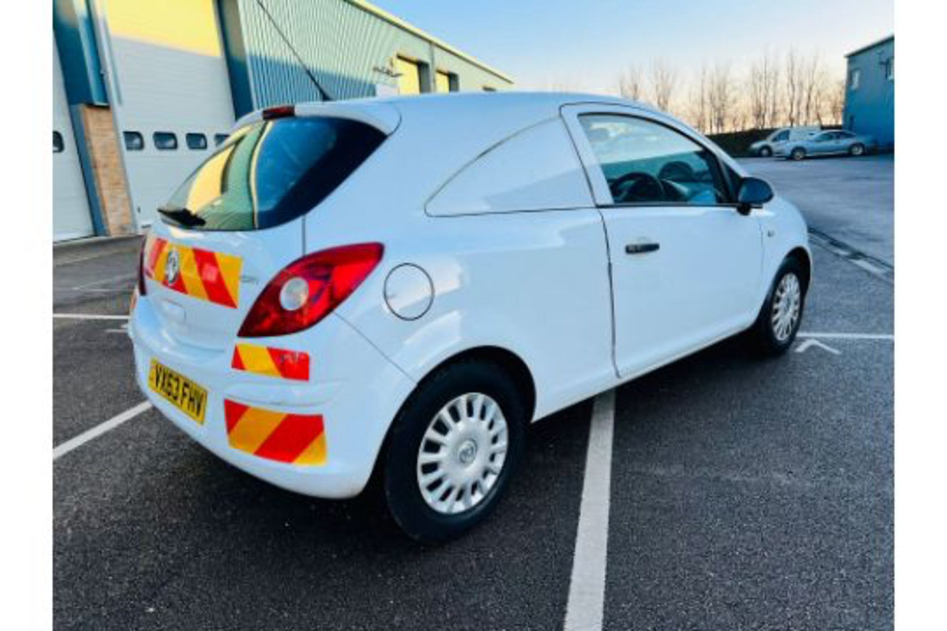 Vauxhall Corsa 1.3Cdti Ecoflex Van 2014 Model - New Shape - 81k With Fsh - 1 Owner - NO VAT - Image 6 of 14