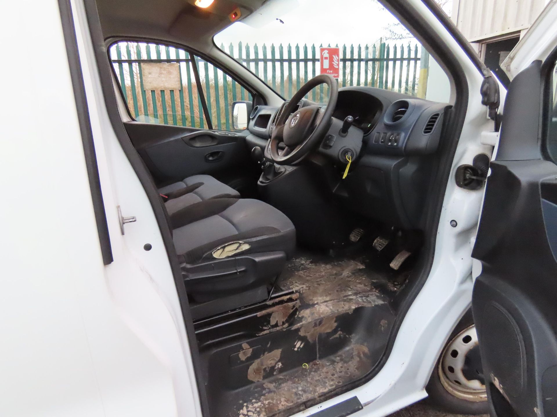 Vauxhall Vivaro 2900 1.6 CDTI - 2019 19 Reg - 6 Speed - Euro 6 ULEZ - ONLY 50K Miles - Image 10 of 12