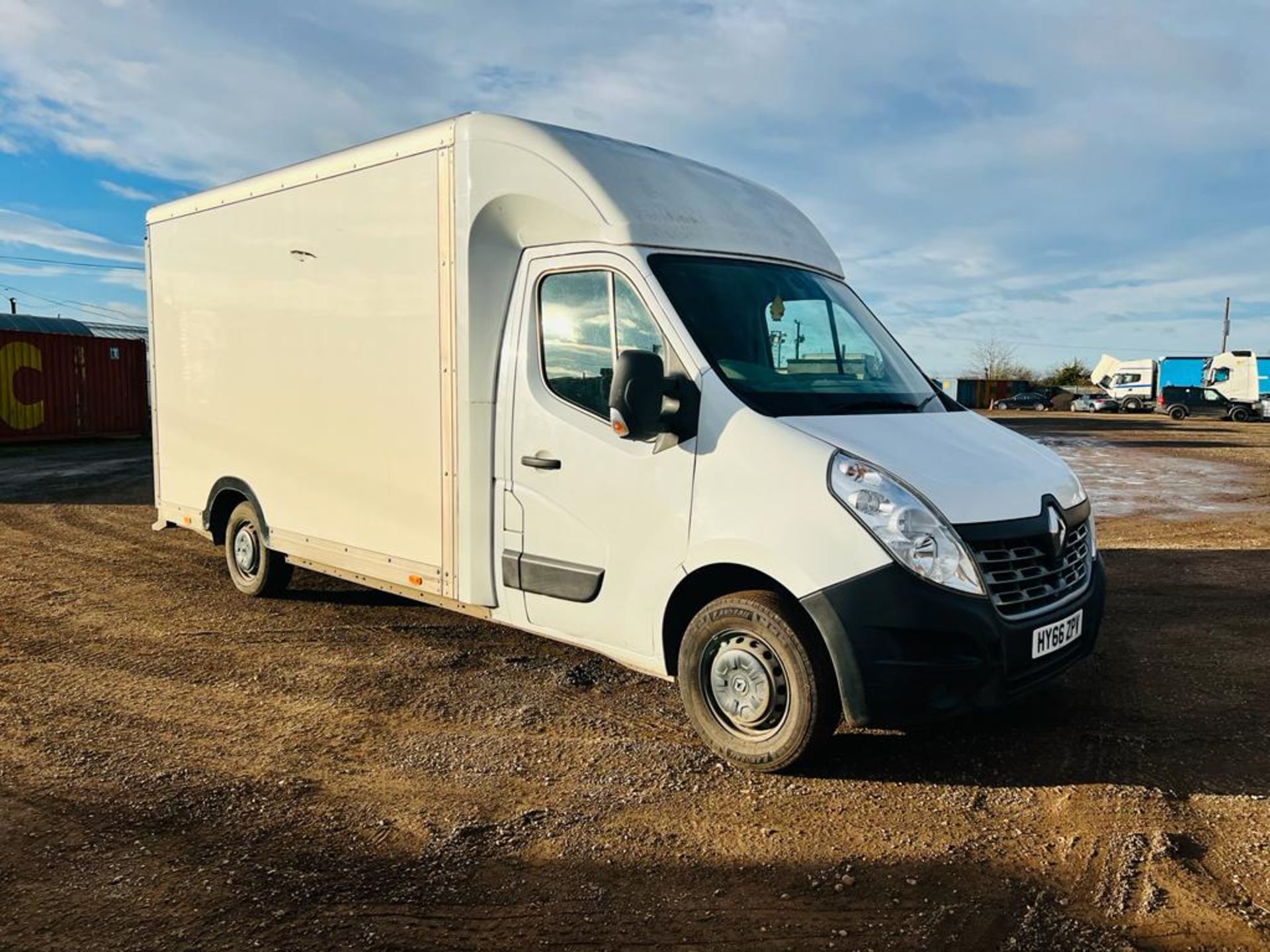 Renault Master Low Loader Luton L3 2.3DCI - Euro 6 - 130Bhp - 2017 Model - *ULEZ COMPLIANT* - Image 2 of 18