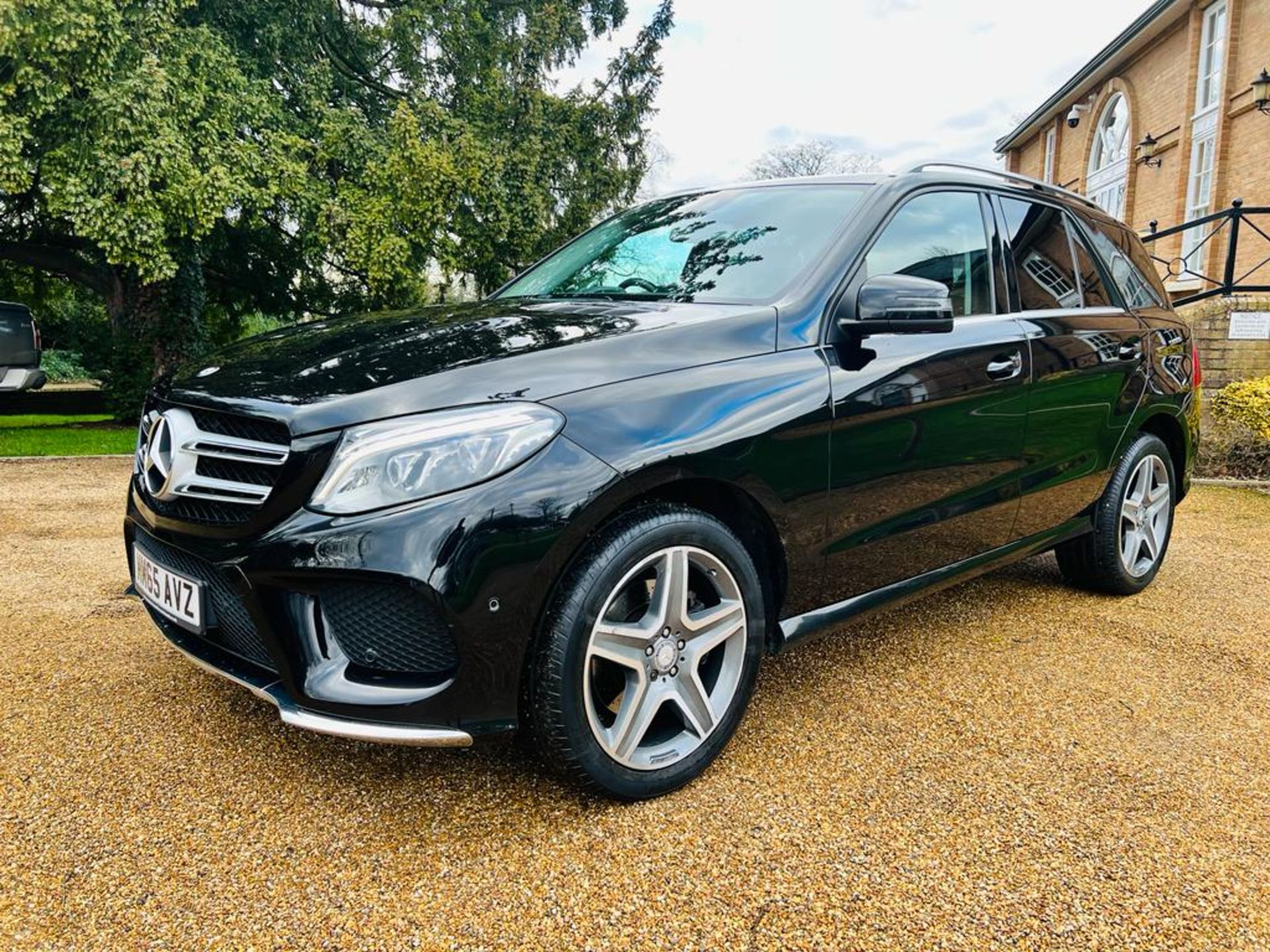 Mercedes GLE 250D 4Matic AMG Line Auto 9G - 2016 Model - Reversing Cam - Full Leather - NO VAT - Image 2 of 36