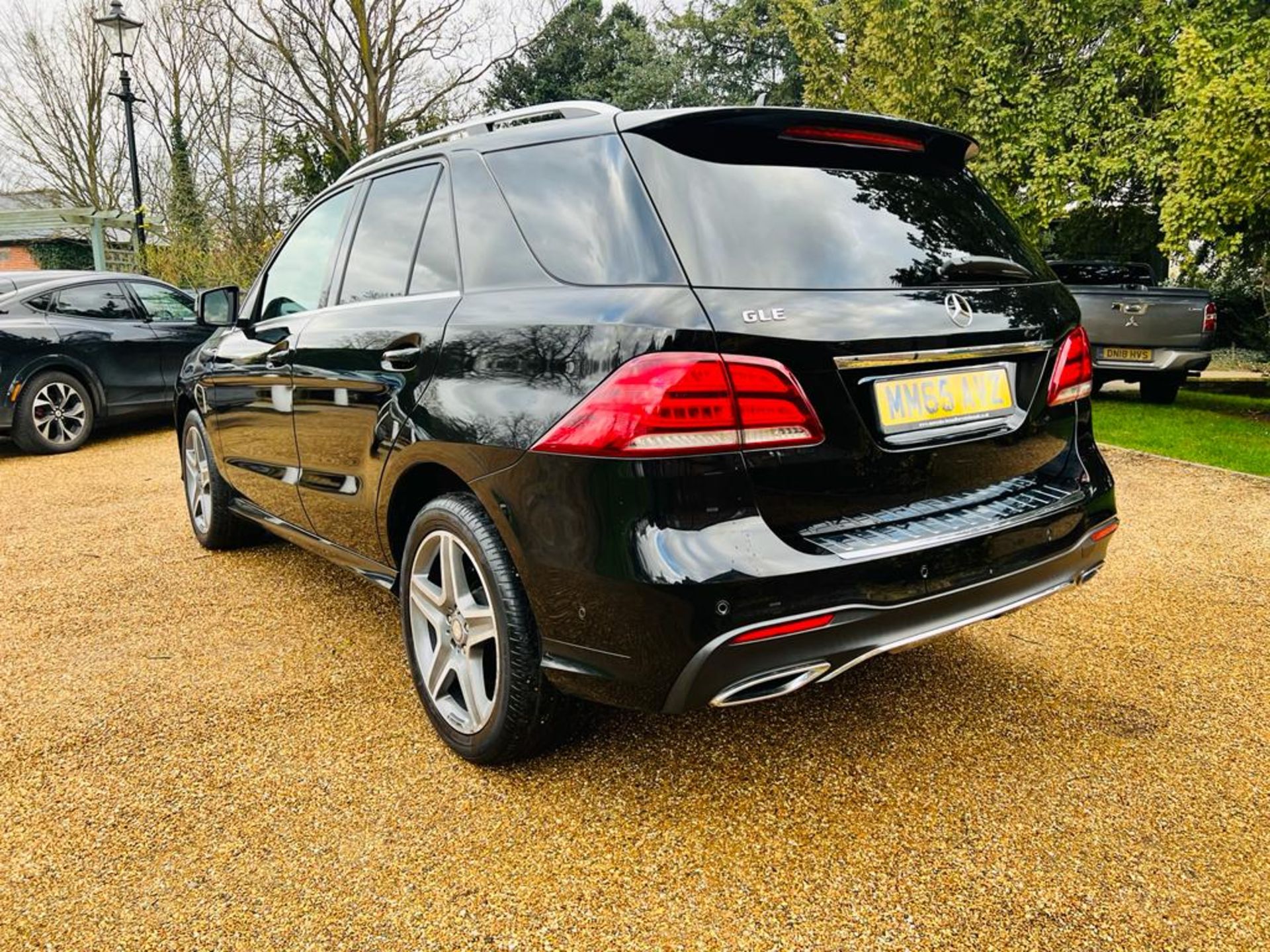 Mercedes GLE 250D 4Matic AMG Line Auto 9G - 2016 Model - Reversing Cam - Full Leather - NO VAT - Image 3 of 36