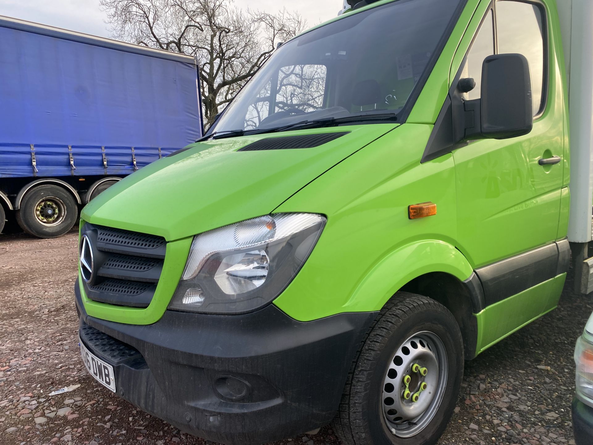 Reserve Met Mercedes sprinter 313cdi lwb Fridge / Freezer Box Van - 2016 REG - Overnight Standby - Image 4 of 11