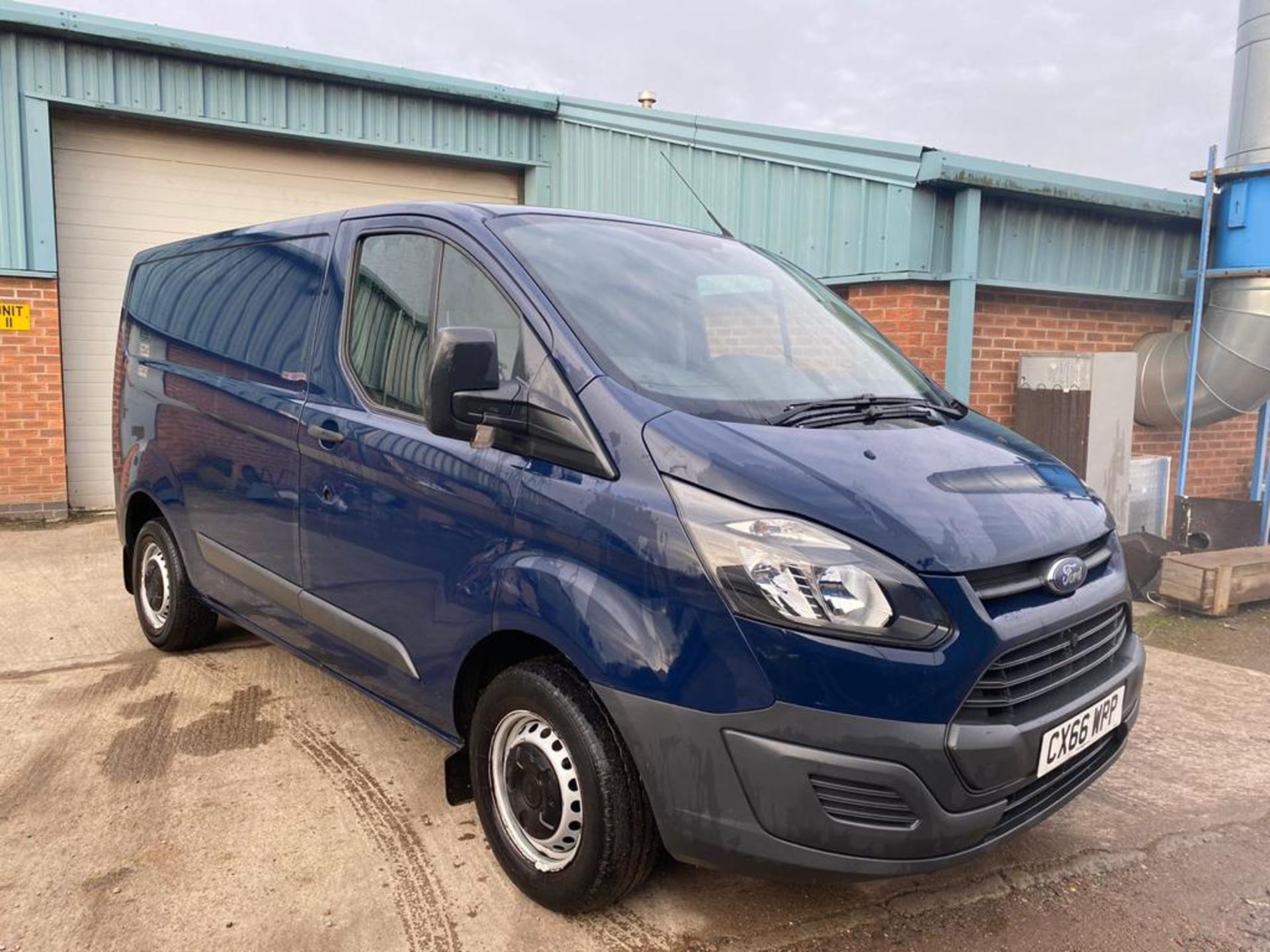 (RESERVE MET) Ford Transit 2.2 TDCI Custom 290 eco-tech L2H1 2017 Model - AIR CON - SAT NAV - EURO 6