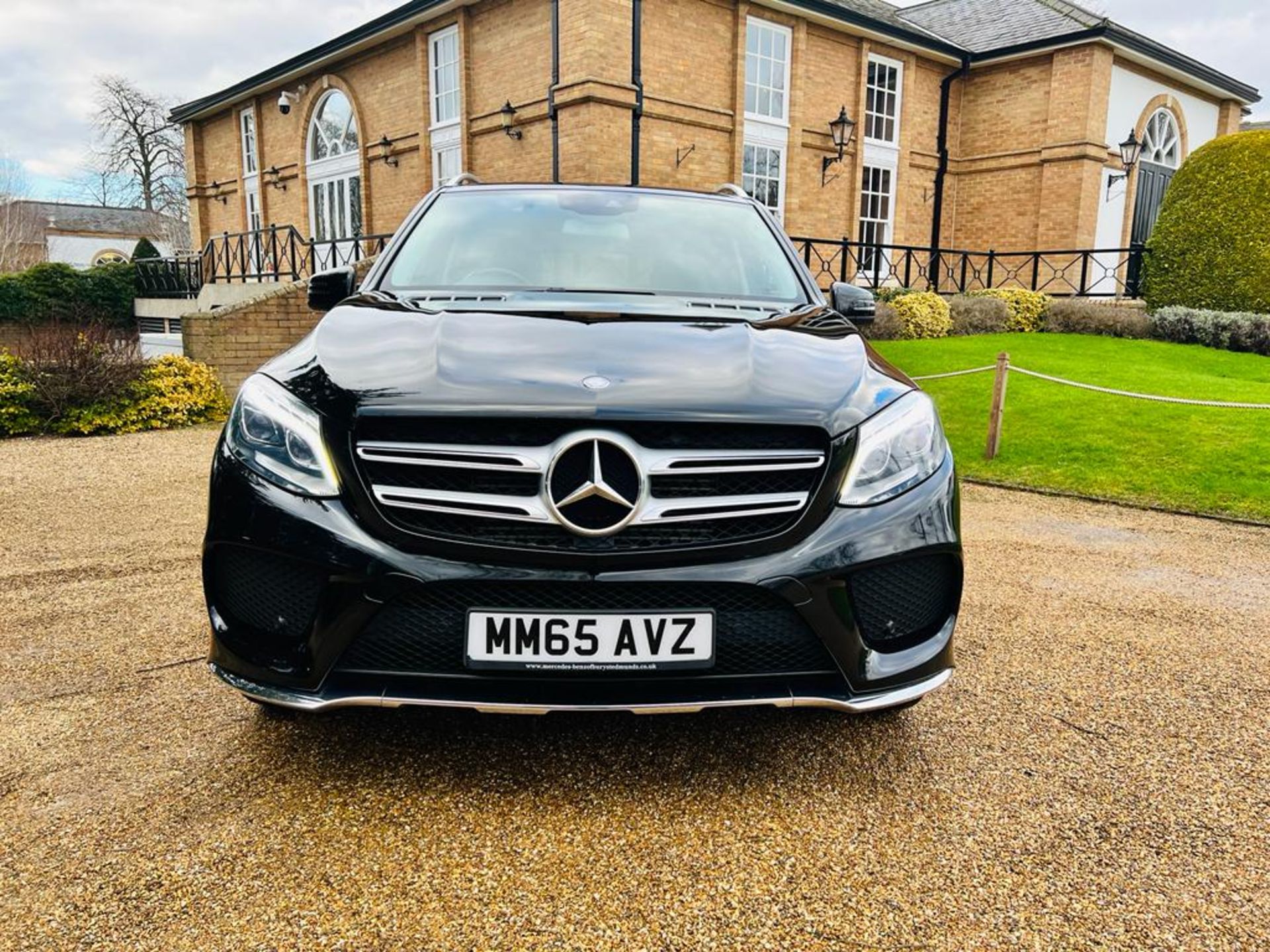 Mercedes GLE 250D 4Matic AMG Line Auto 9G - 2016 Model - Reversing Cam - Full Leather - NO VAT - Image 4 of 36