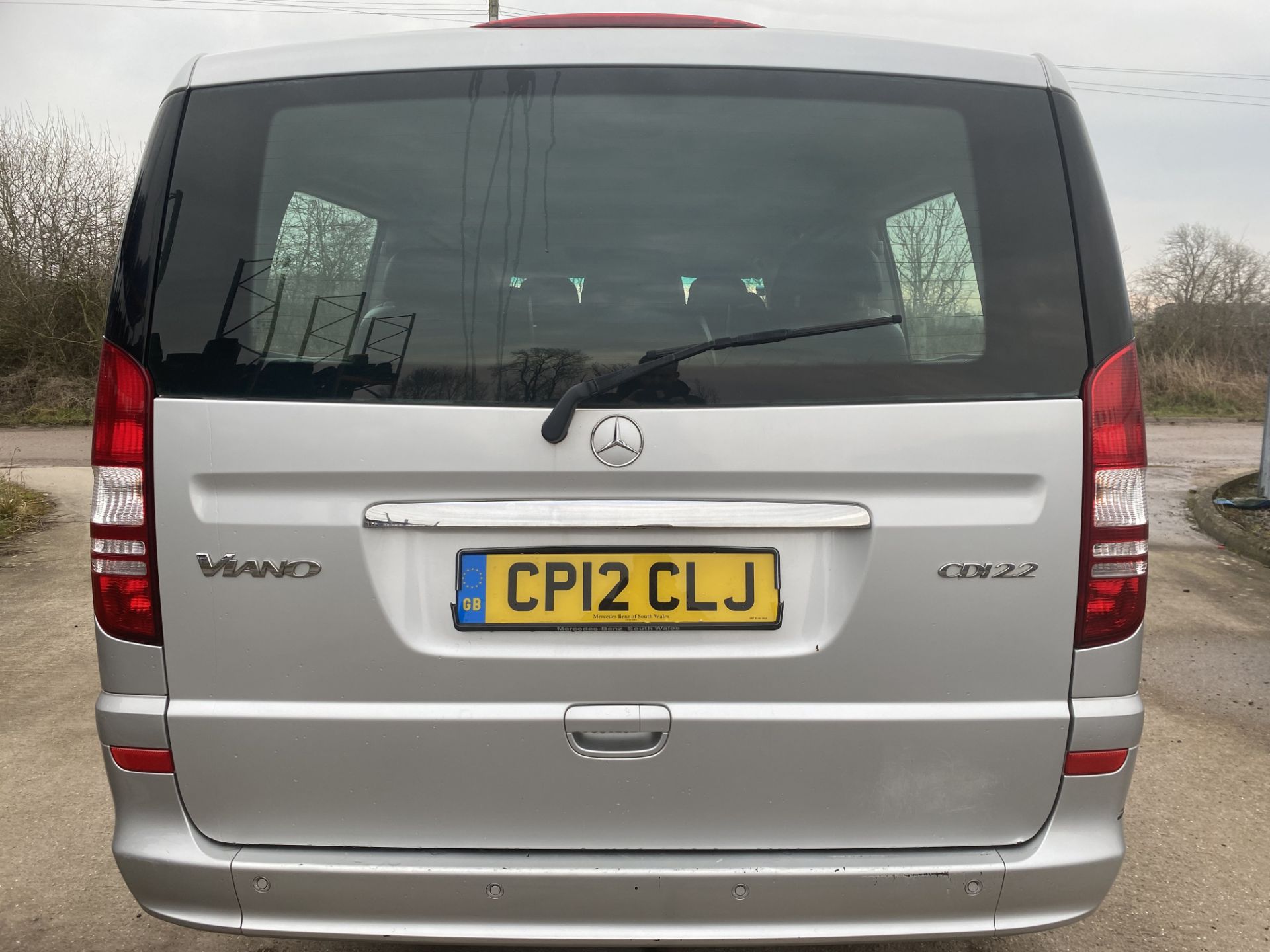 (Reserve Met) MERCEDES VIANO 'AMBIENTE" XLWB 8 SEATER - AUTOMATIC - (12 REG) LEATHER - MEGA SPEC - Image 7 of 19