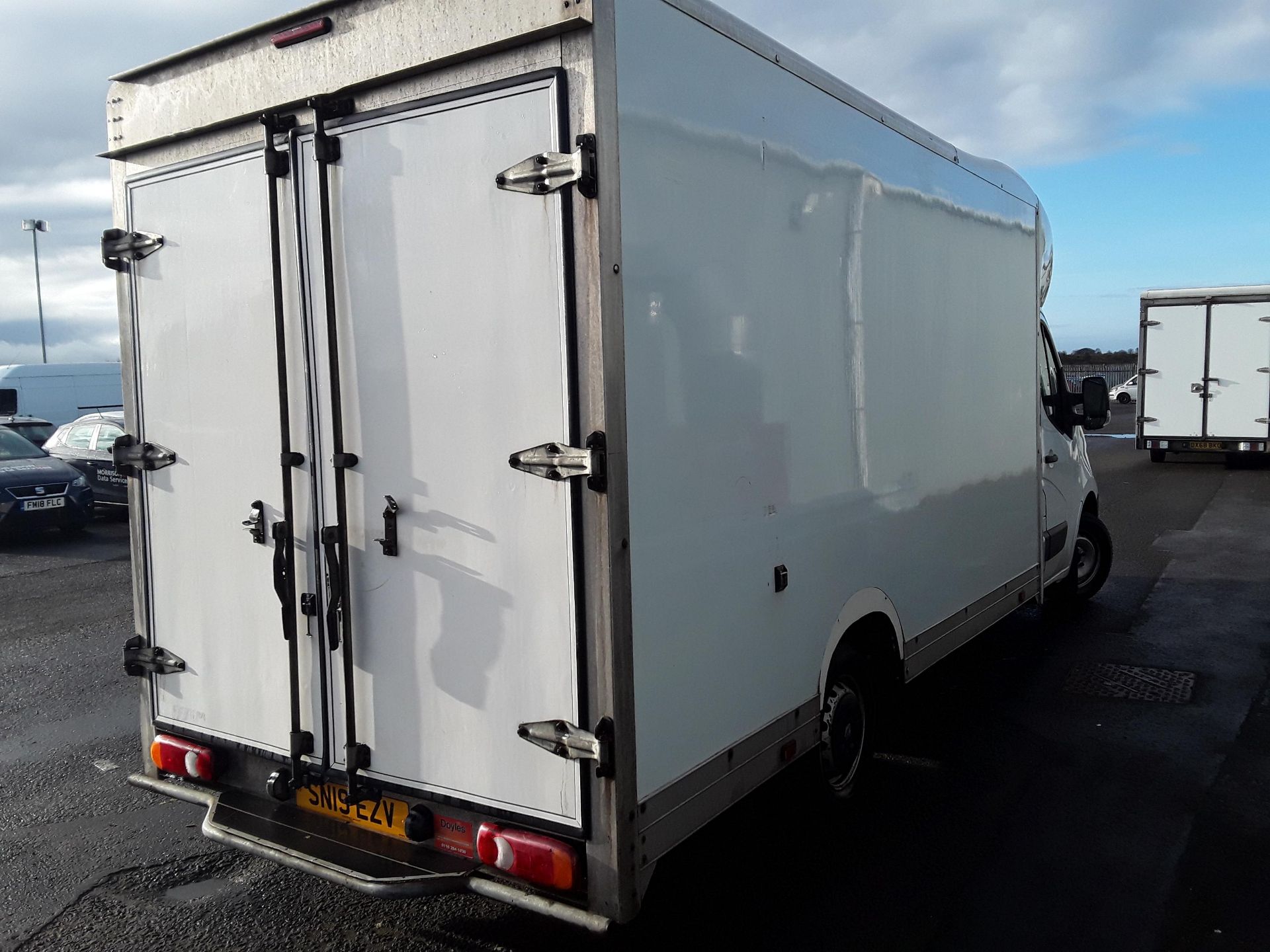 Renault Master Low Loader Luton L3 2.3DCI - Euro 6 - 130Bhp - 2019 19REG - ULEZ COMPLIANT- Air Con - Image 5 of 7