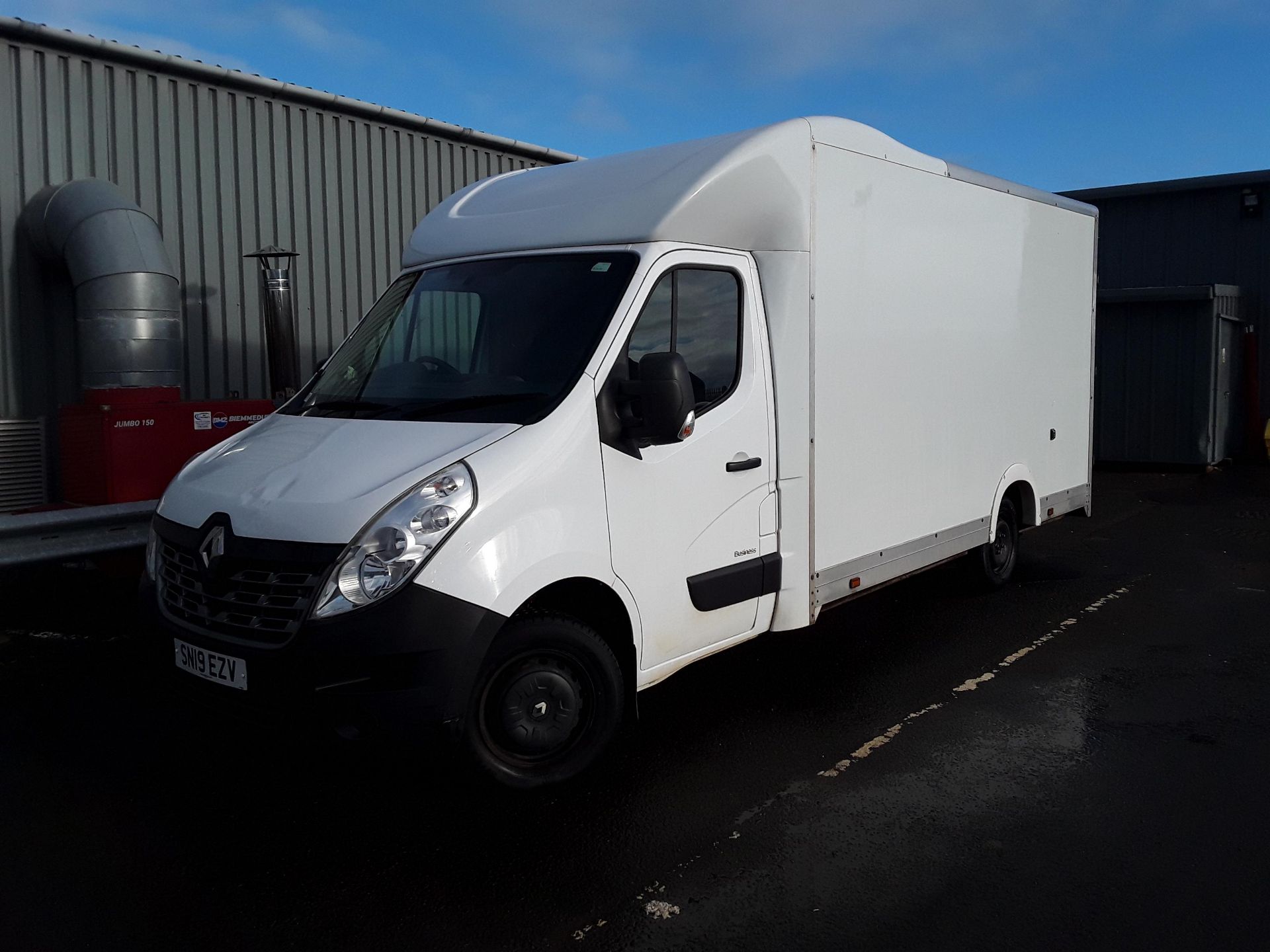 Renault Master Low Loader Luton L3 2.3DCI - Euro 6 - 130Bhp - 2019 19REG - ULEZ COMPLIANT- Air Con - Image 3 of 7