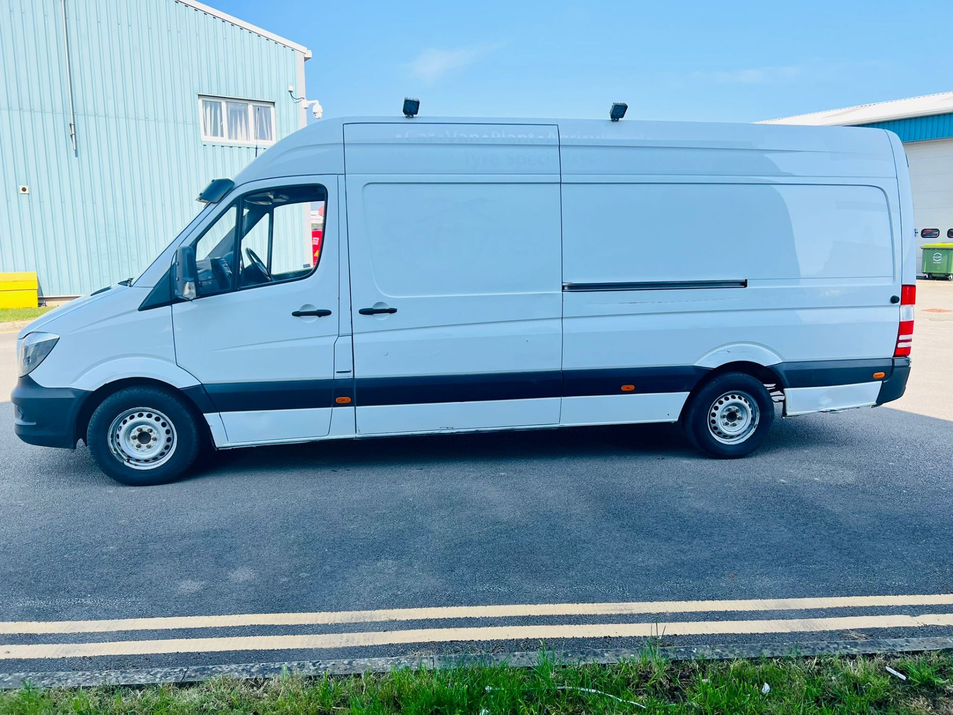 (RESERVE MET)Mercedes Sprinter 314 2.1CDI (RWD) - Long Wheel Base - 2018 Year - Euro 6 Add Blue - Image 7 of 19