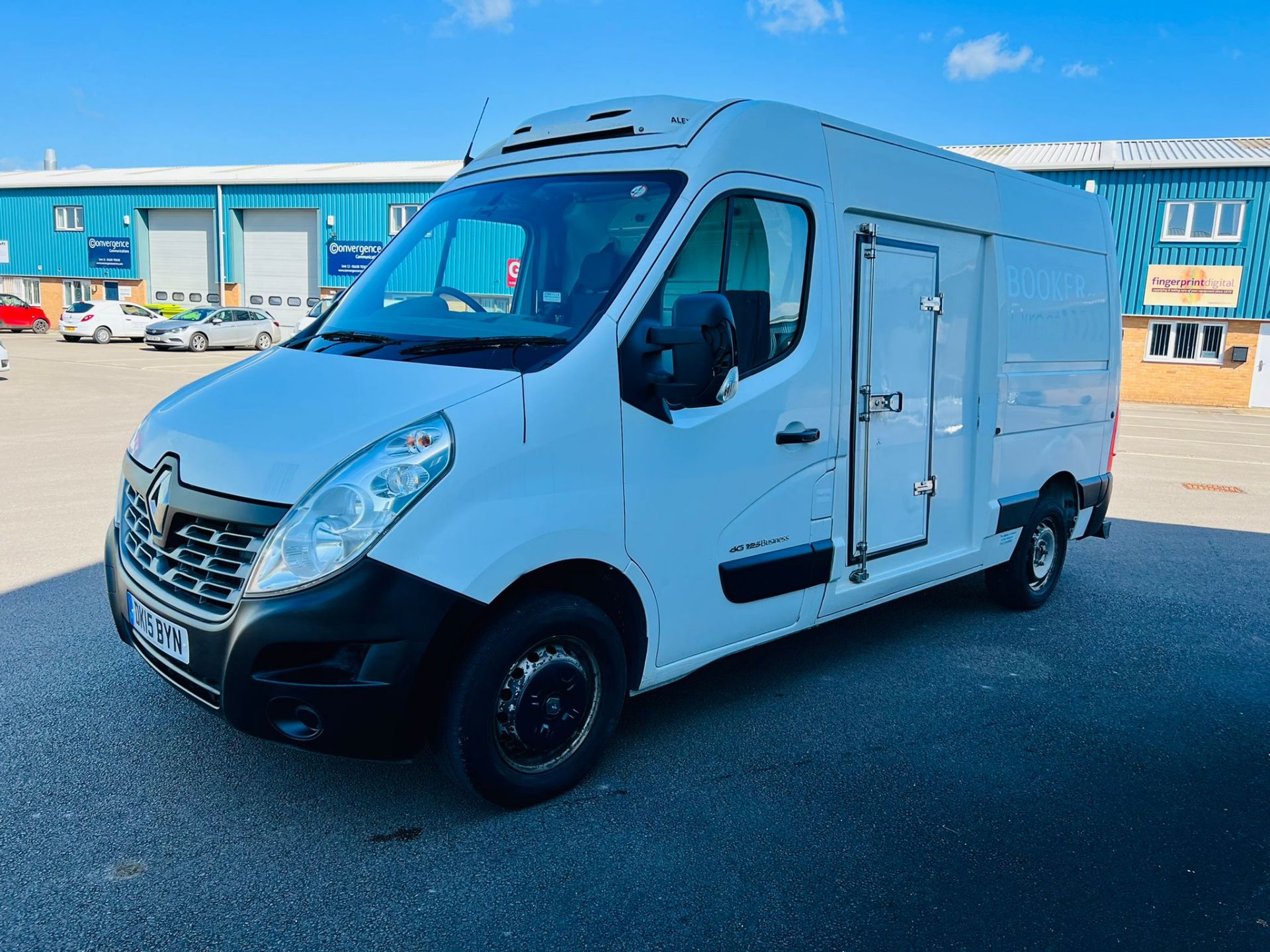 Renault Master 2.3 DCI Business Fridge/Freezer Van - 2015 15 Reg - - Image 3 of 18