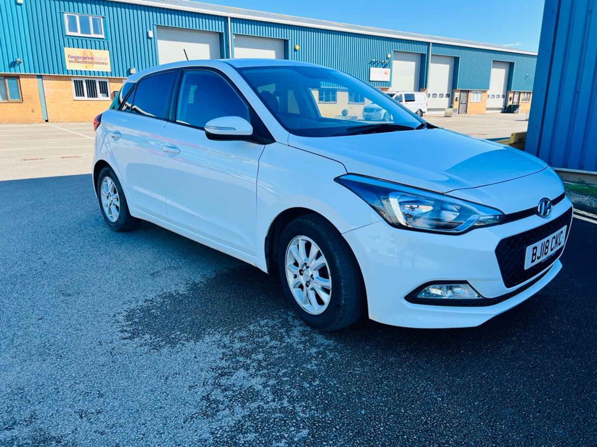 (RESERVE MET)Hyundai i20 1.4 CRDI 90 Special Equipped 2018 18 Reg - Euro 6 ULEZ Compliant - AIr Con - Image 3 of 20