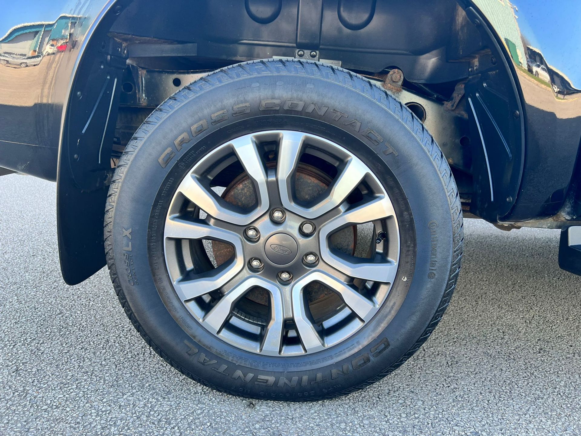(RESERVE MET) Ford Ranger 3.2 TDCI WILDTRAK "Automatic - Huge Spec - Sat Nav - Leather 2019 year - Image 11 of 33