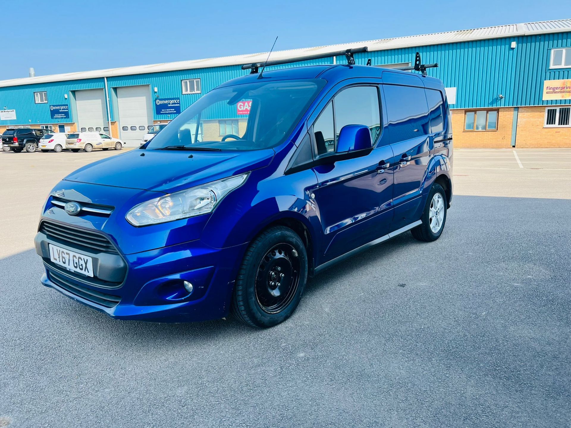 (RESERVE MET)Ford Transit Connect 1.5 120ps Limited - 2018 Year - Euro 6 - ULEZ Complaint - Air con - Image 7 of 24