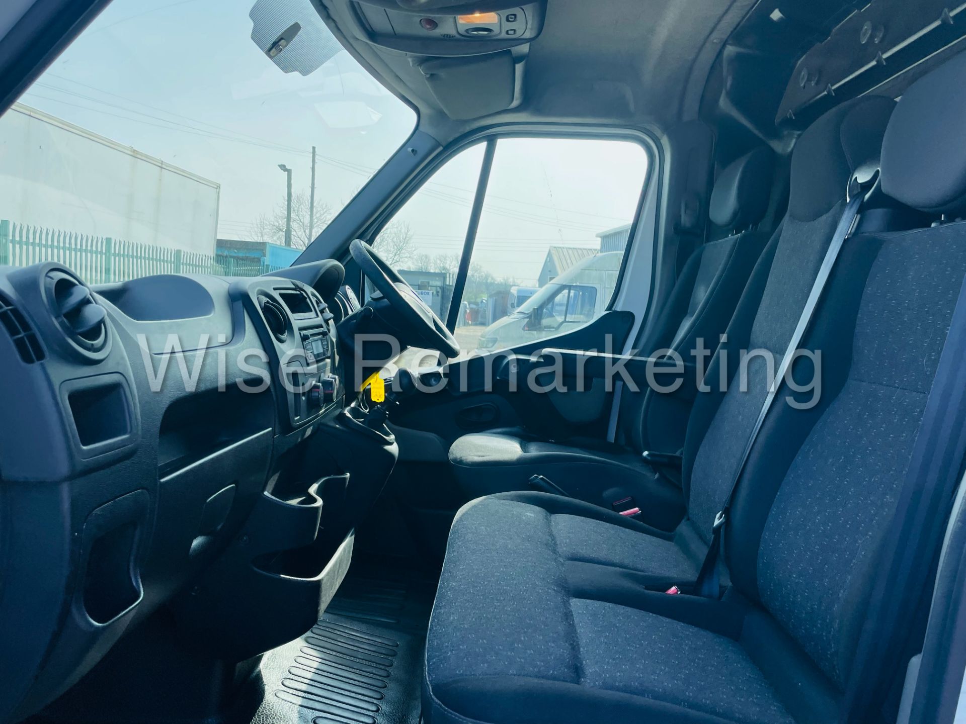 (Reserve Met) Vauxhall Movano F3500 *LWB Hi-Roof* (2015) 2.3 CDTI 'EcoFlex' ~ 136 Bhp ~ - Image 18 of 31