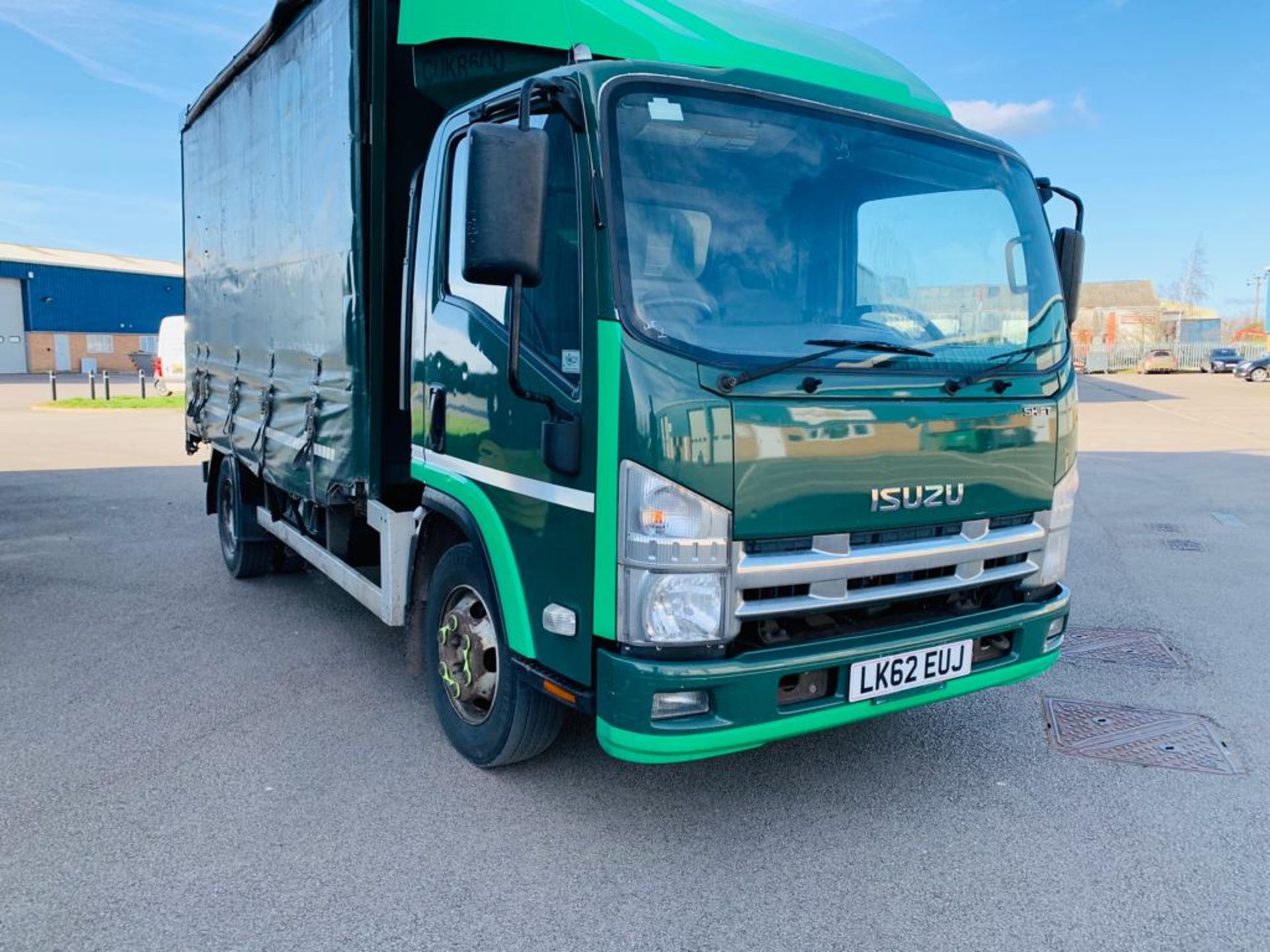 Isuzu N75.190 NPR Automatic 16ft Curtainsider - 2013 Model - 1 Owner - - Image 3 of 21