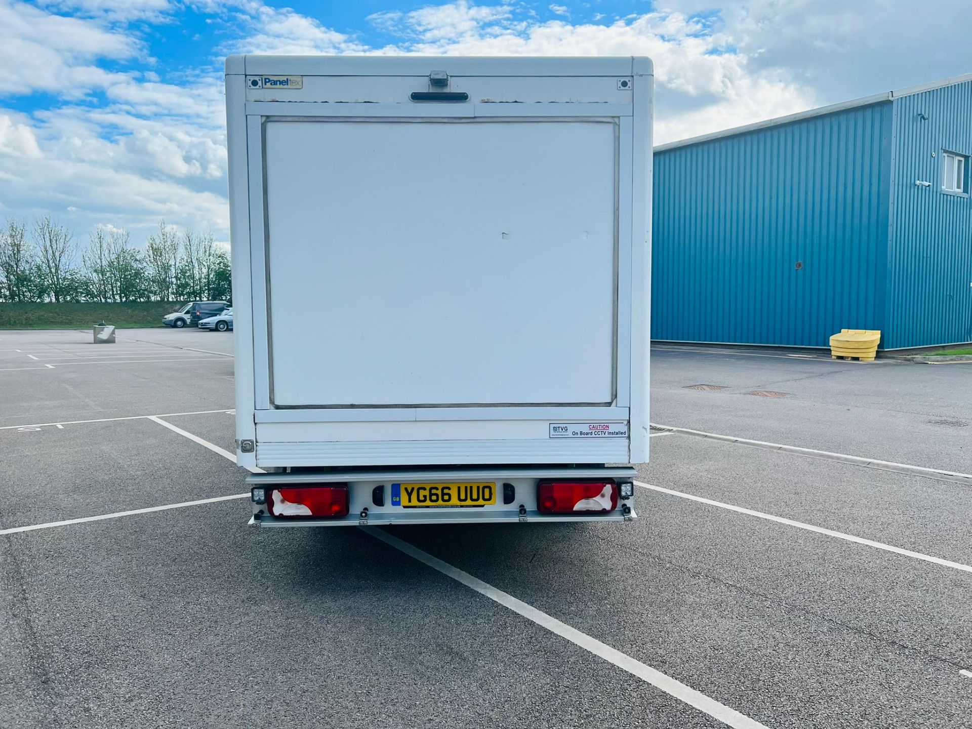 (RESERVE MET)Mercedes sprinter 314cdi LWB Fridge / Freezer Box - 2017 Model - ULEZ EURO 6 - Image 8 of 21