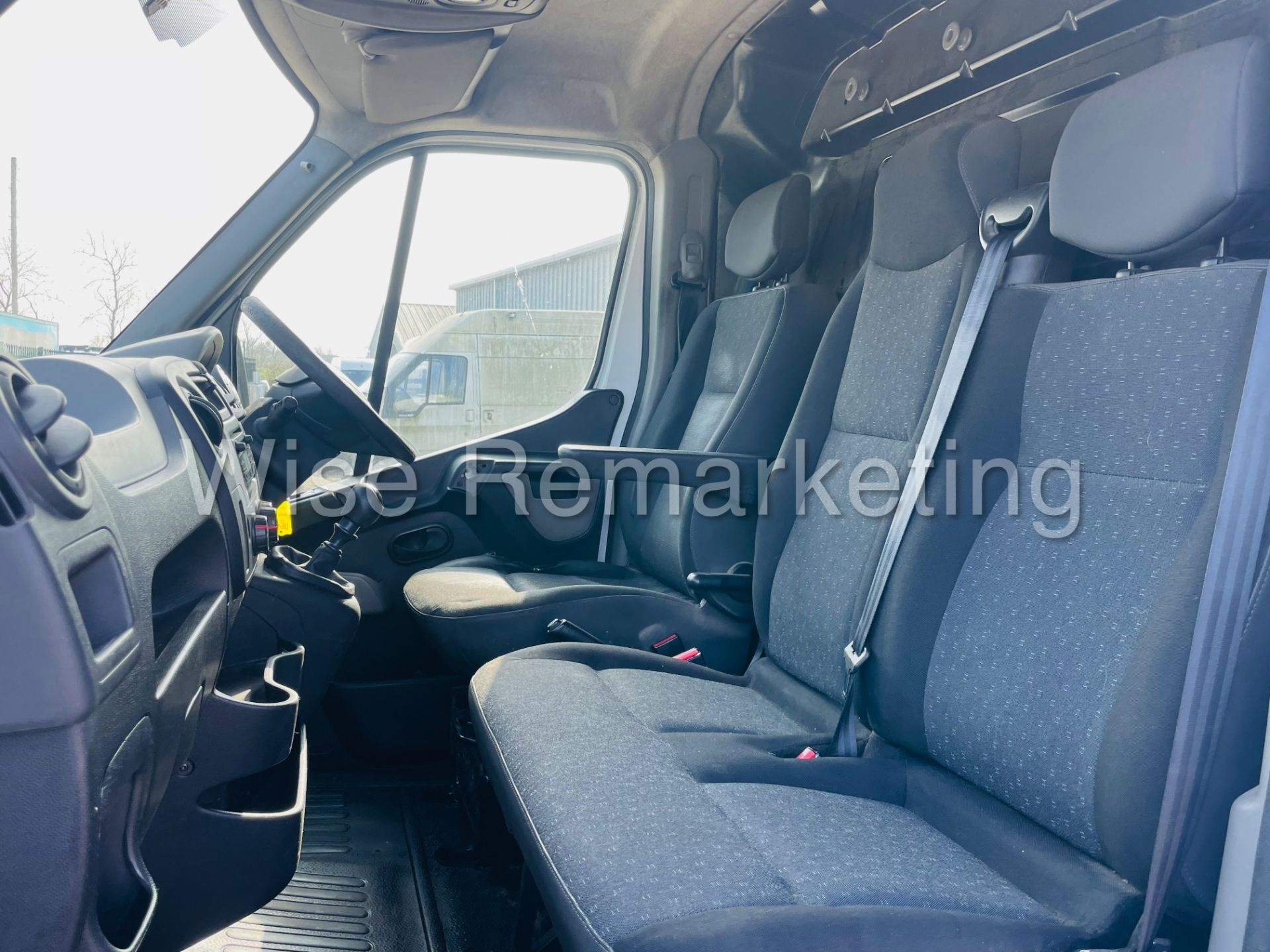 (Reserve Met) Vauxhall Movano F3500 *LWB Hi-Roof* (2015) 2.3 CDTI 'EcoFlex' ~ 136 Bhp ~ - Image 19 of 31