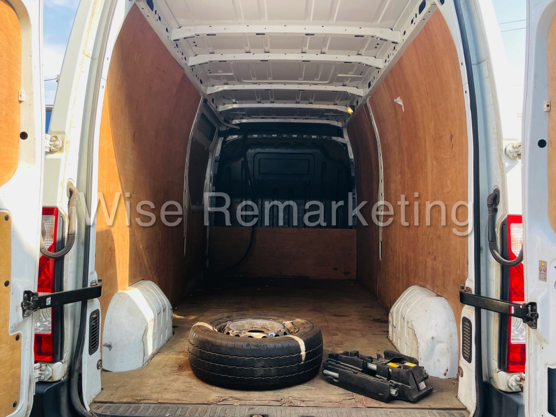 (Reserve Met) Vauxhall Movano F3500 *LWB Hi-Roof* (2015) 2.3 CDTI 'EcoFlex' ~ 136 Bhp ~ - Image 20 of 31