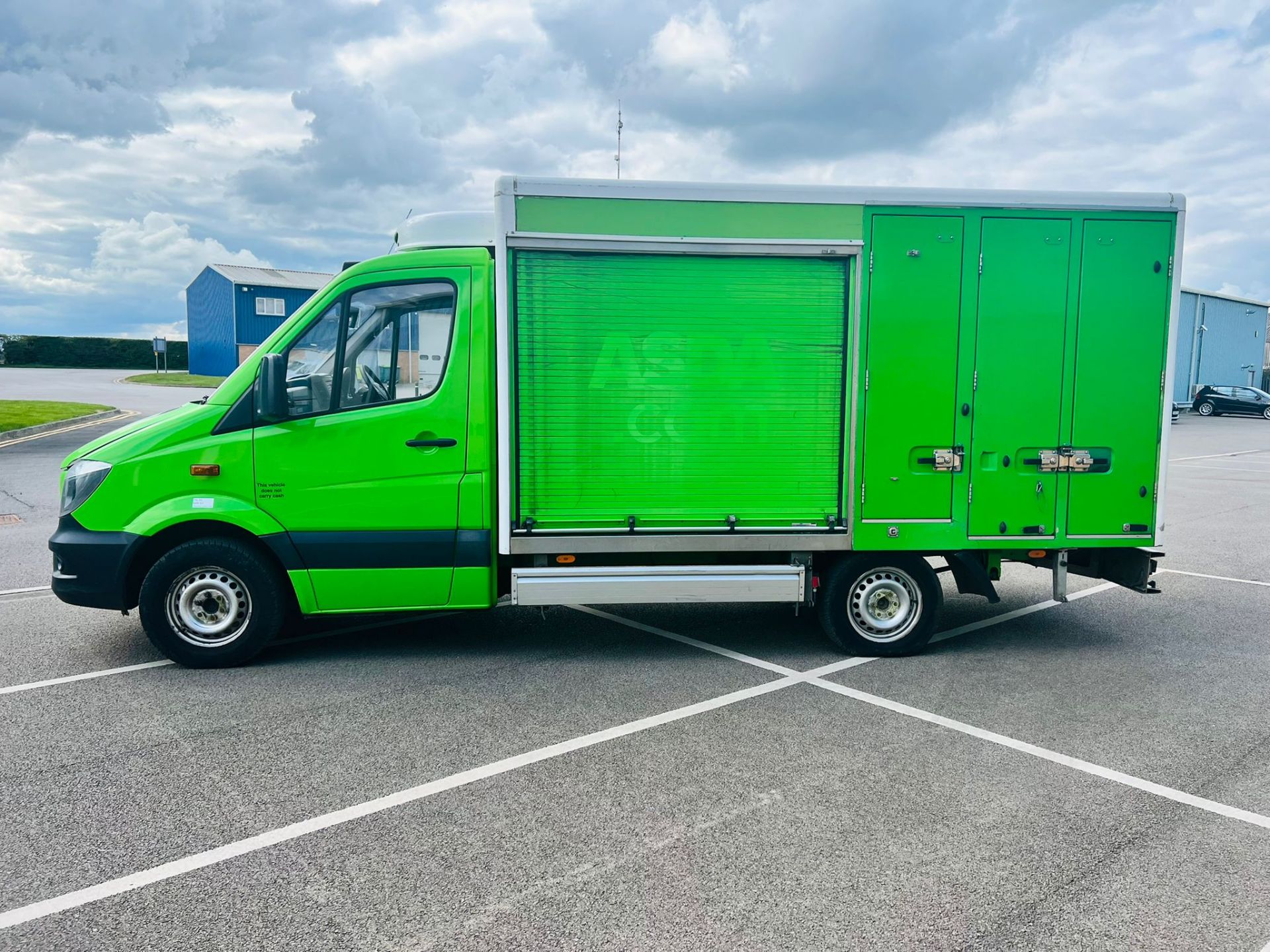 (RESERVE MET)Mercedes sprinter 314cdi LWB Fridge / Freezer Box - 2017 Model - ULEZ EURO 6 - Image 3 of 21