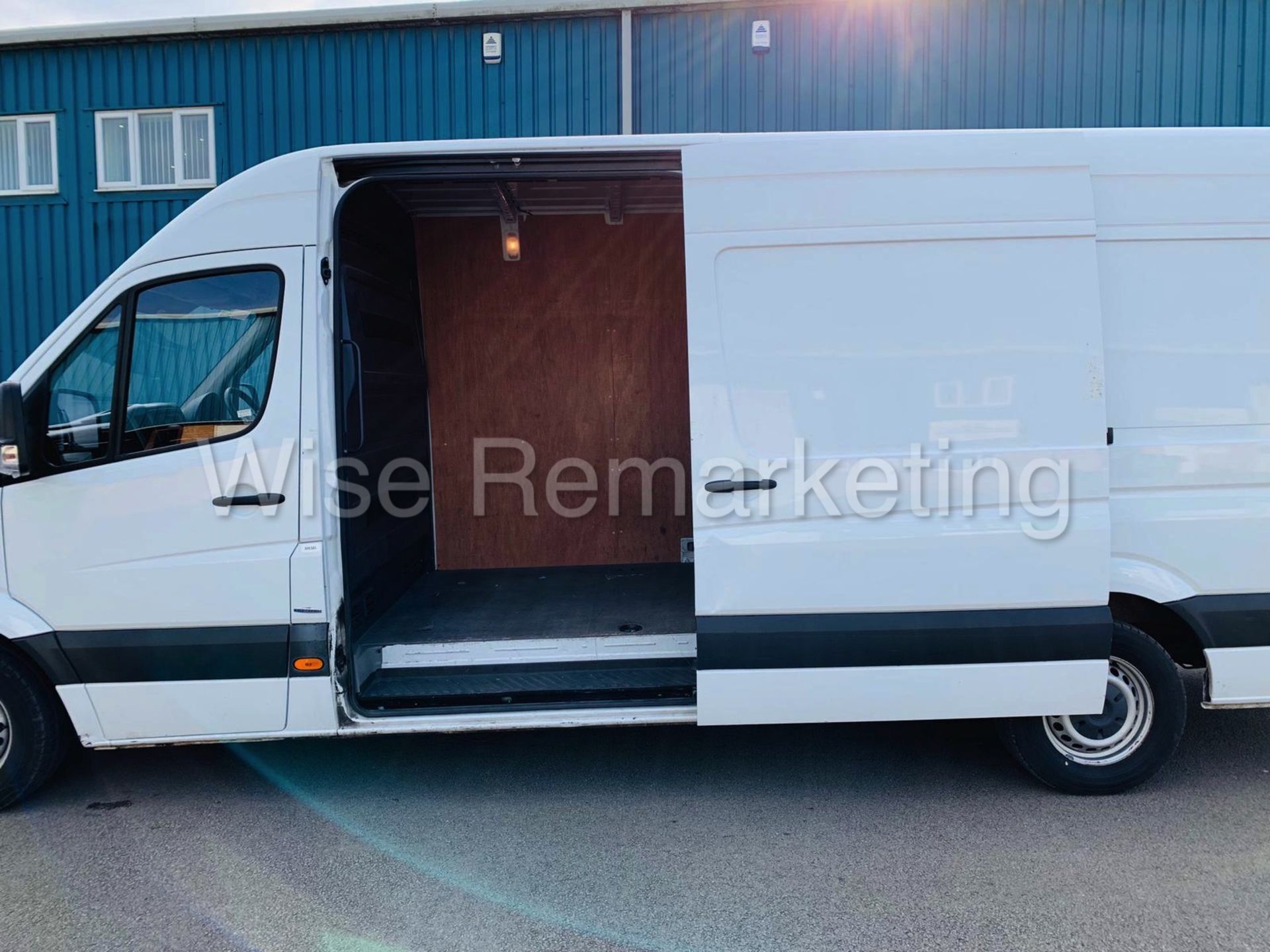 (Reserve Met) Mercedes-Benz Sprinter 314 CDI *4.2 Meter LWB Hi-Roof* (2017-EURO 6 / U-LEZ Compliant) - Image 6 of 16