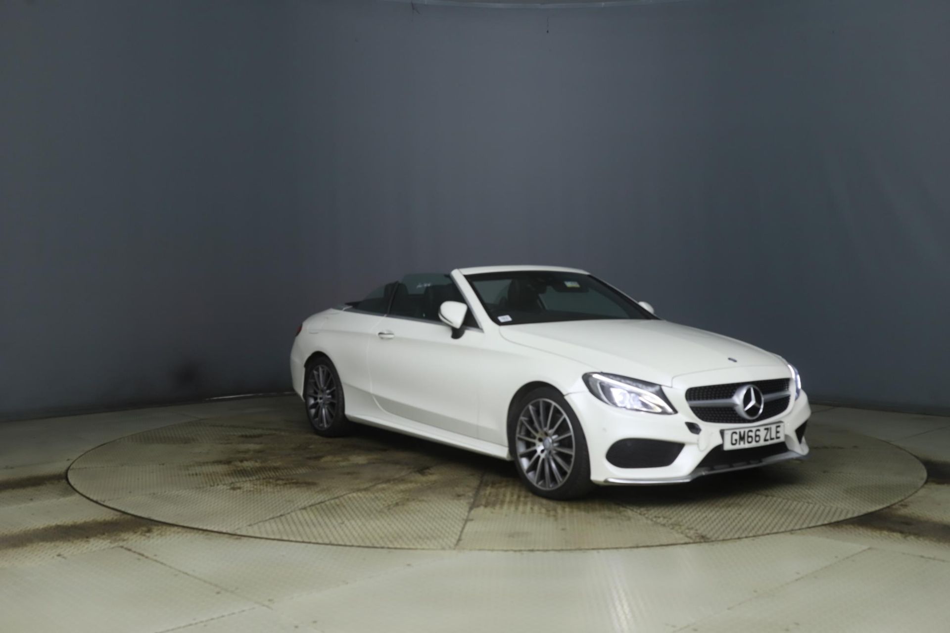 (RESERVE MET) Mercedes Benz C250d 2dr Convertible AMG Line Premium Plus - 2017 Model 25k only!!!