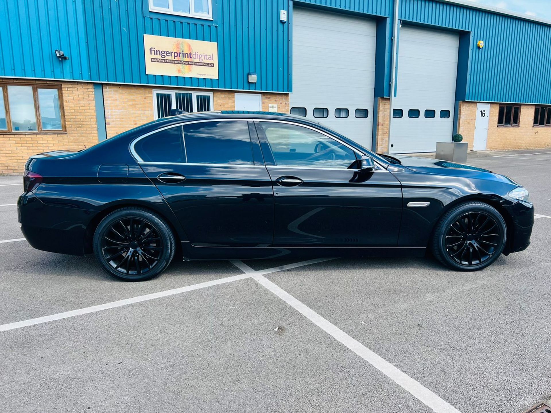 (Reserve Met) BMW 520d LUXURY EDTION STEP AUTO BLACK (190 BHP ) 2015 -15REG - SAT NAV -AIR CON - - Image 8 of 23