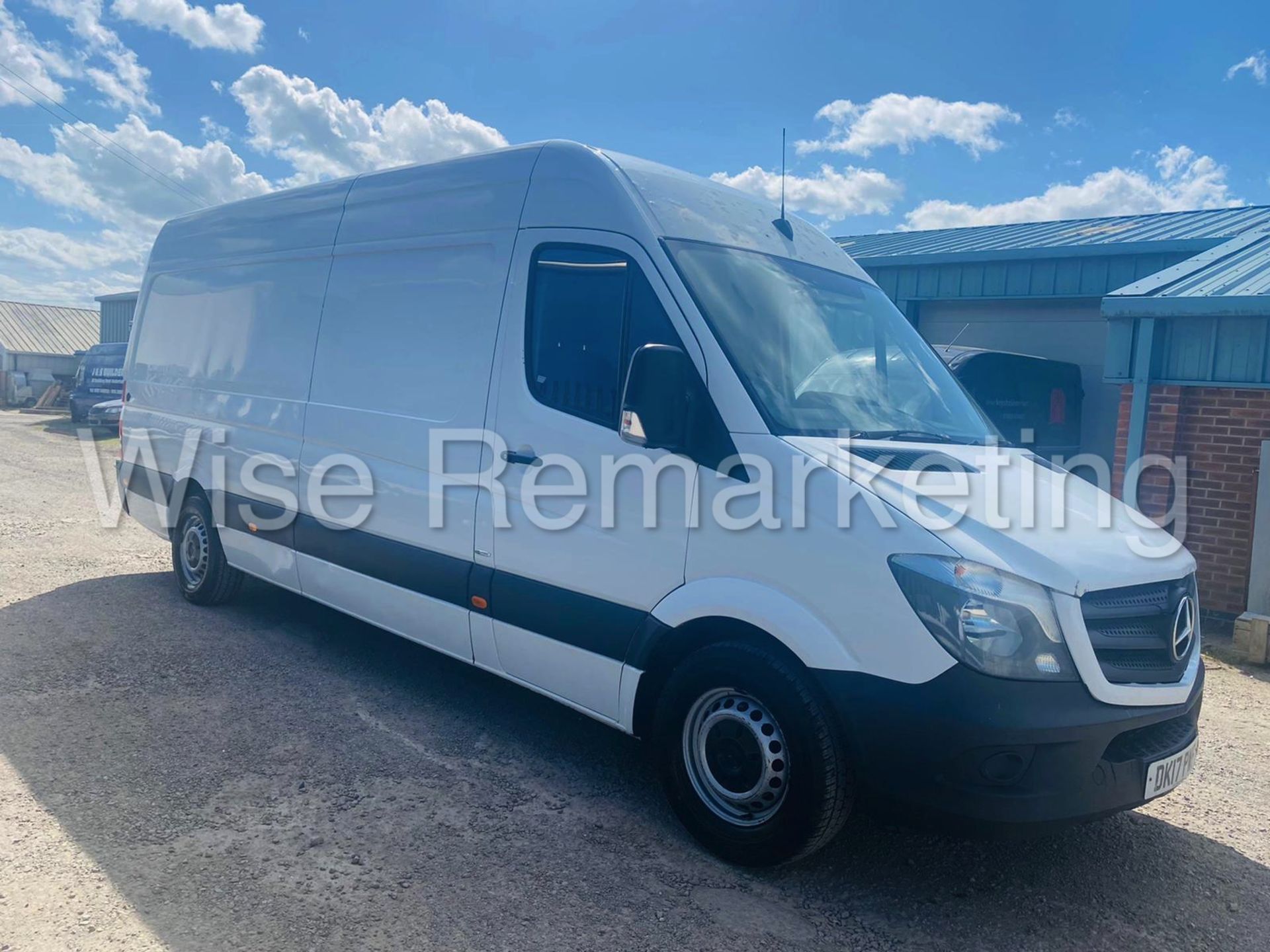 (Reserve Met) MERCEDES-BENZ SPRINTER 314 CDI *4.2 METER LWB(2017-EURO 6 / U-LEZ COMPLIANT) *1 OWNER - Image 3 of 26