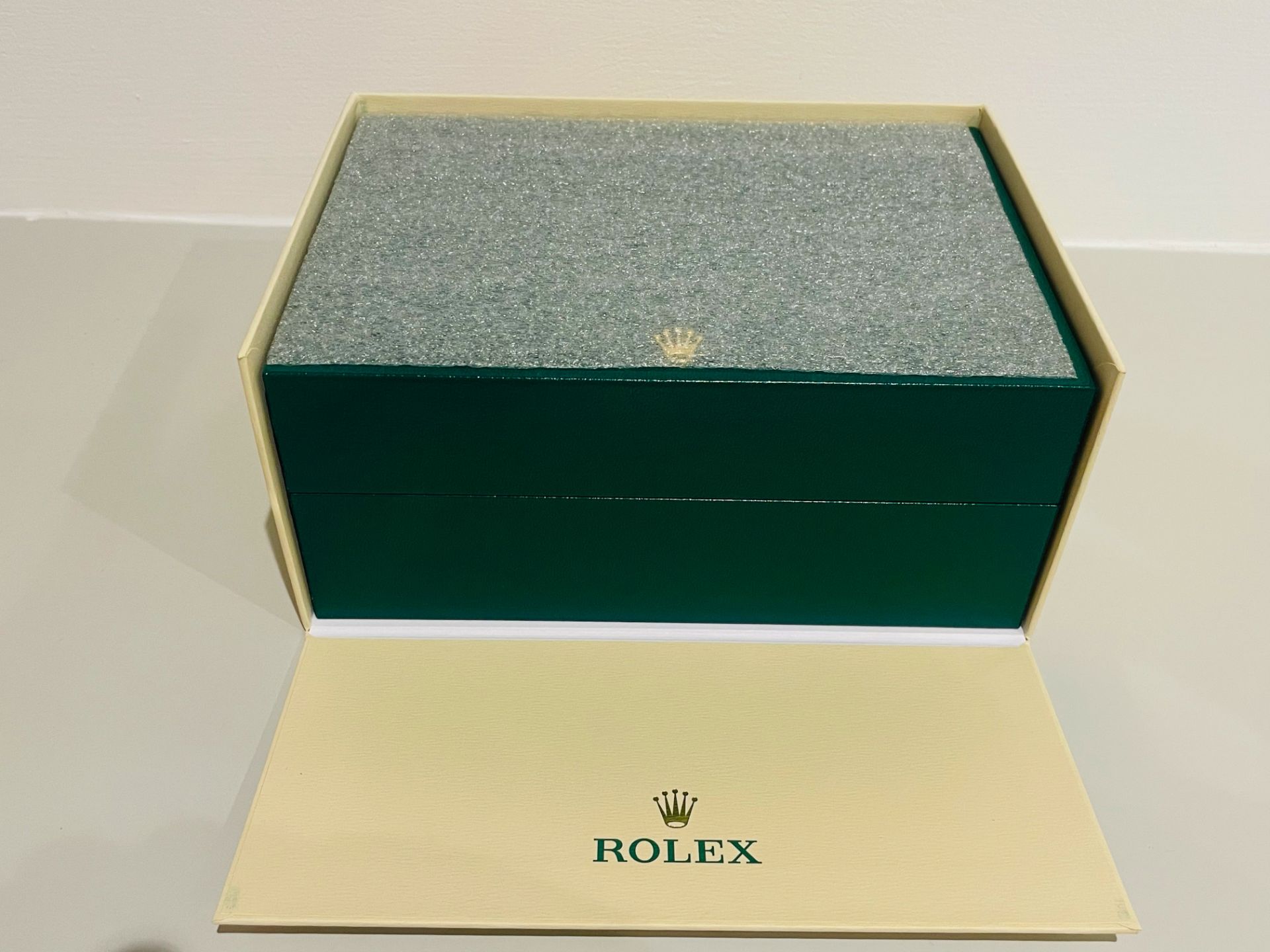 (Reserve Met) Rolex Oyster Perpetual 36mm (2022 - Brand New / Unworn) *Coral Red Dial - Discontinued - Image 13 of 14