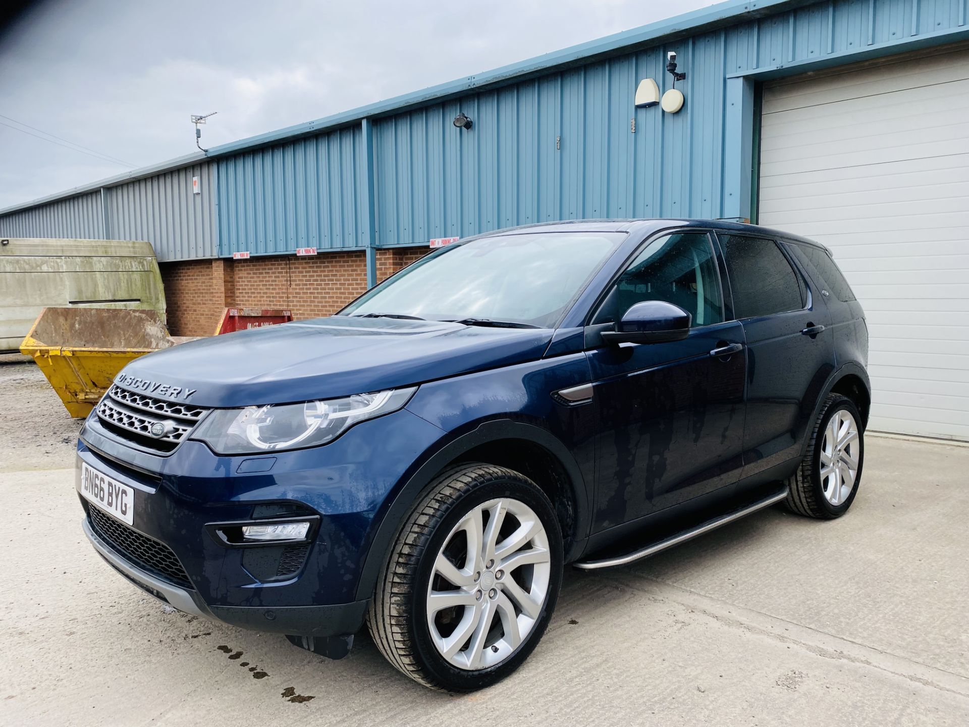 (Reserve Met) Landrover Discovery Sport "SE TECH" TD4 Auto (180) 7 Seater 2017 Model - Huge Spec - Image 4 of 28