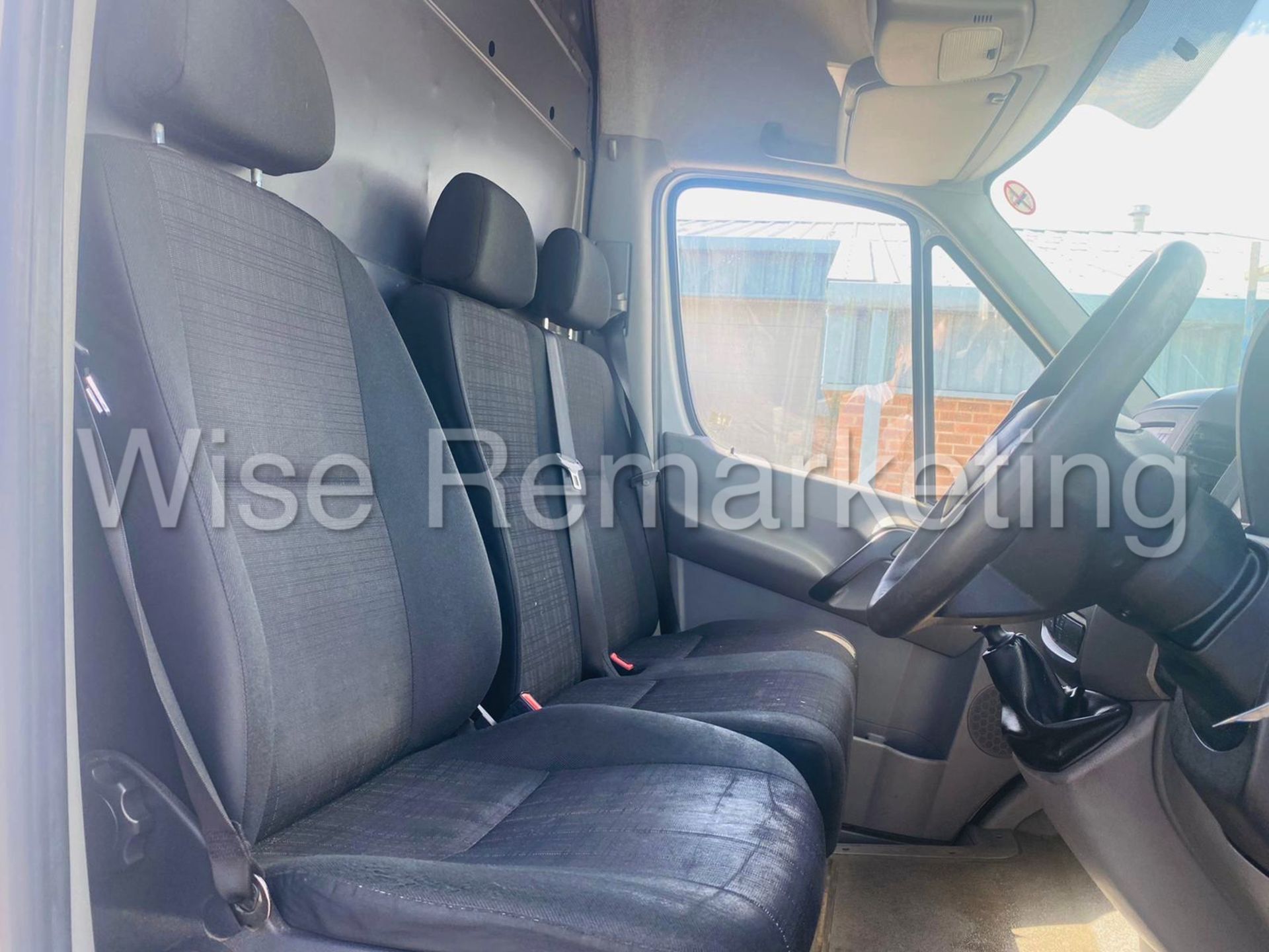 (Reserve Met) MERCEDES-BENZ SPRINTER 314 CDI *4.2 METER LWB(2017-EURO 6 / U-LEZ COMPLIANT) *1 OWNER - Image 21 of 26