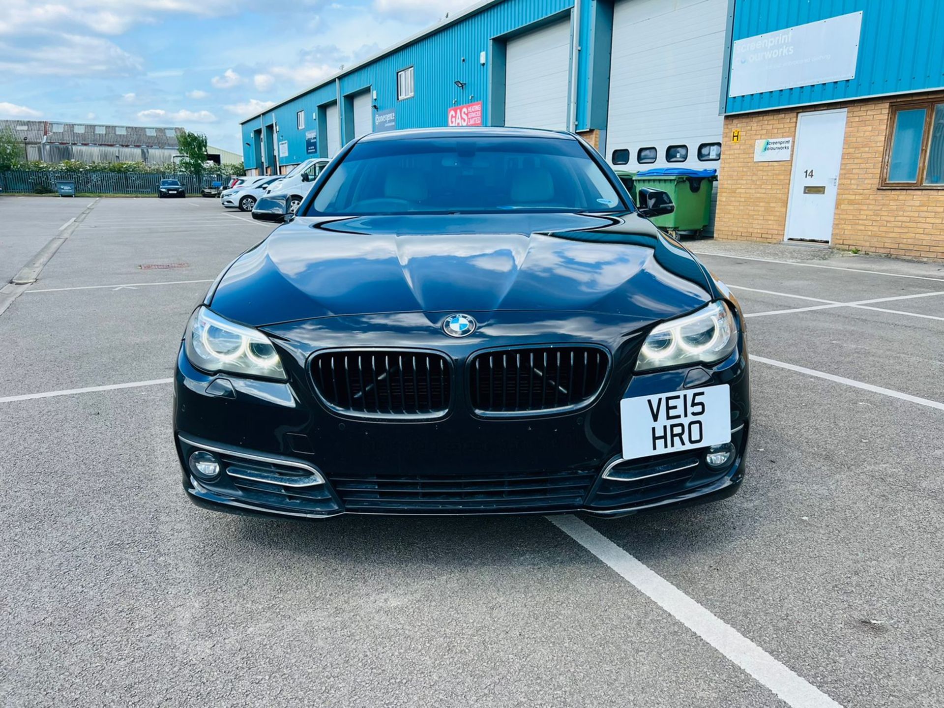 (Reserve Met) BMW 520d LUXURY EDTION STEP AUTO BLACK (190 BHP ) 2015 -15REG - SAT NAV -AIR CON - - Image 3 of 23