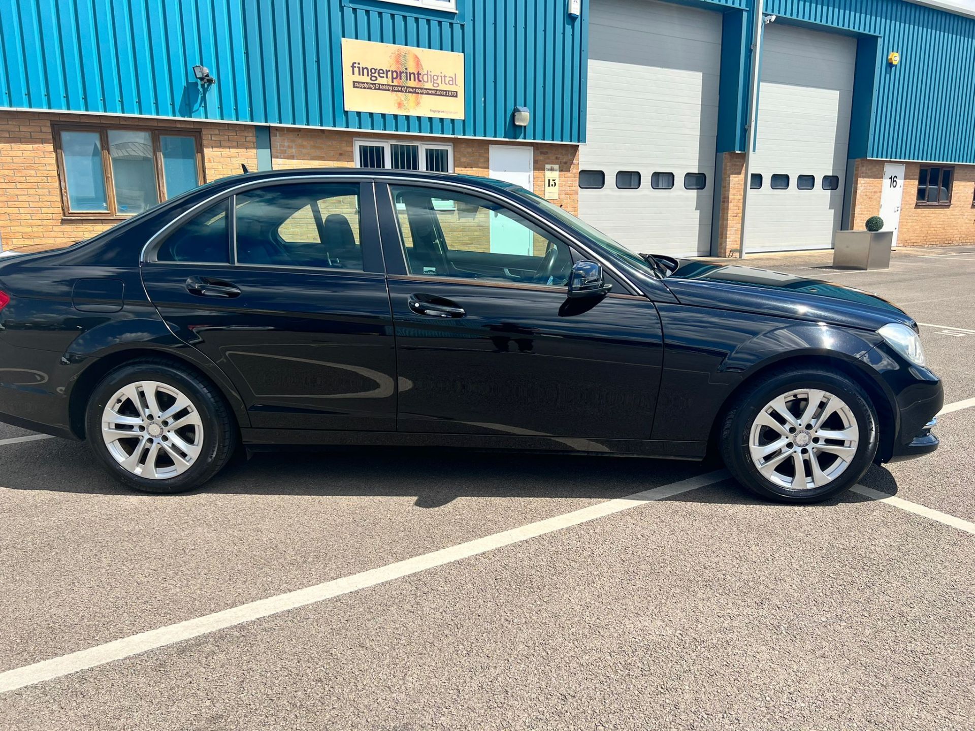 (Reserve Met) Mercedes C220Cdi "SE Executive" Blue-Efficiency (14 Reg) Only 77K Miles - Black - - Image 5 of 25