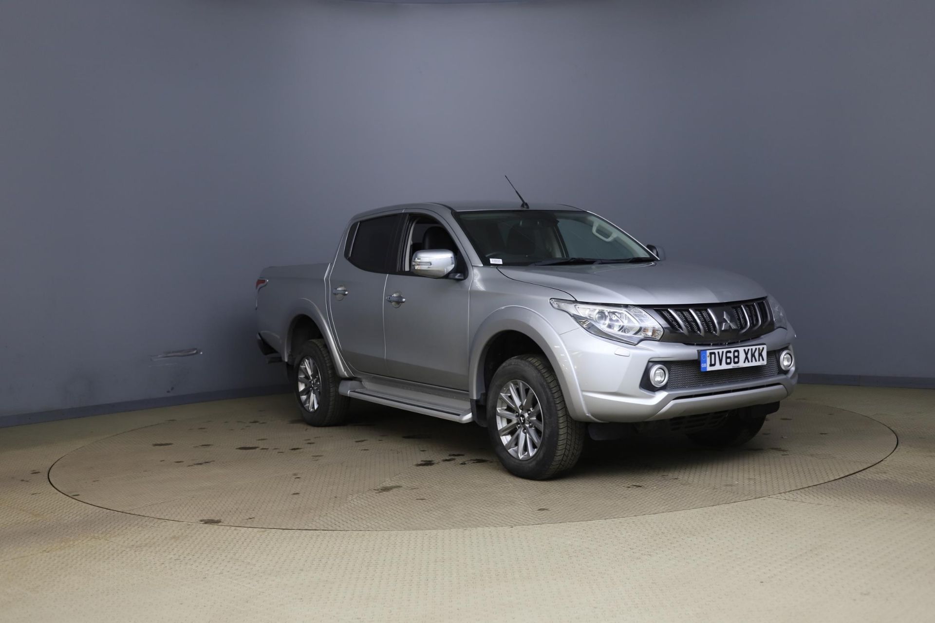 Mitsubishi L200 2.4 DI-D Double Cab Barbarian - 2019 Model - 1 Owner - Only 17K Miles