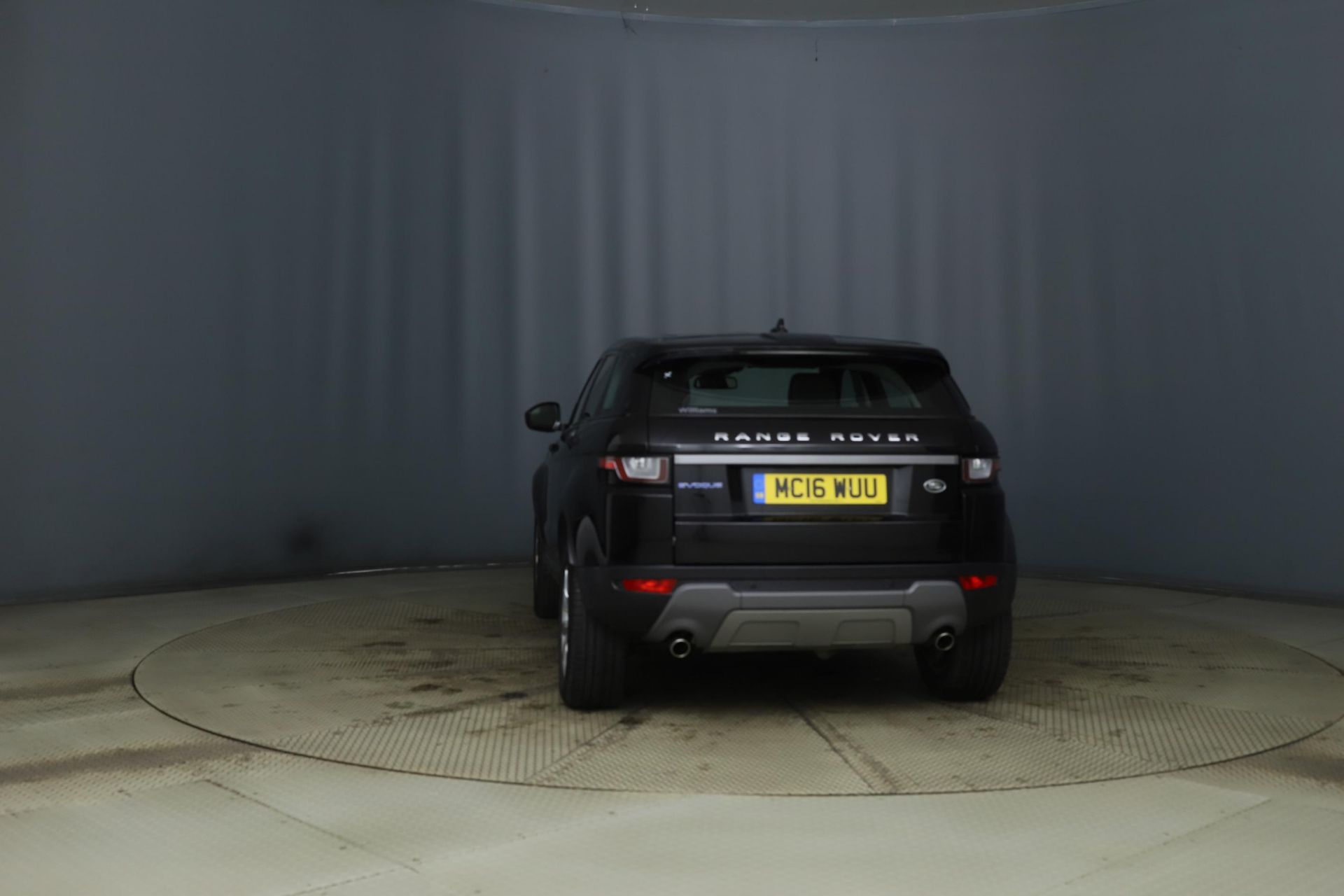 (Reserve Met) Range Rover Evoque 2.0 ED4 SE Tech - 2016 16 Reg - Parking Sensors - 68k Miles - Image 6 of 11