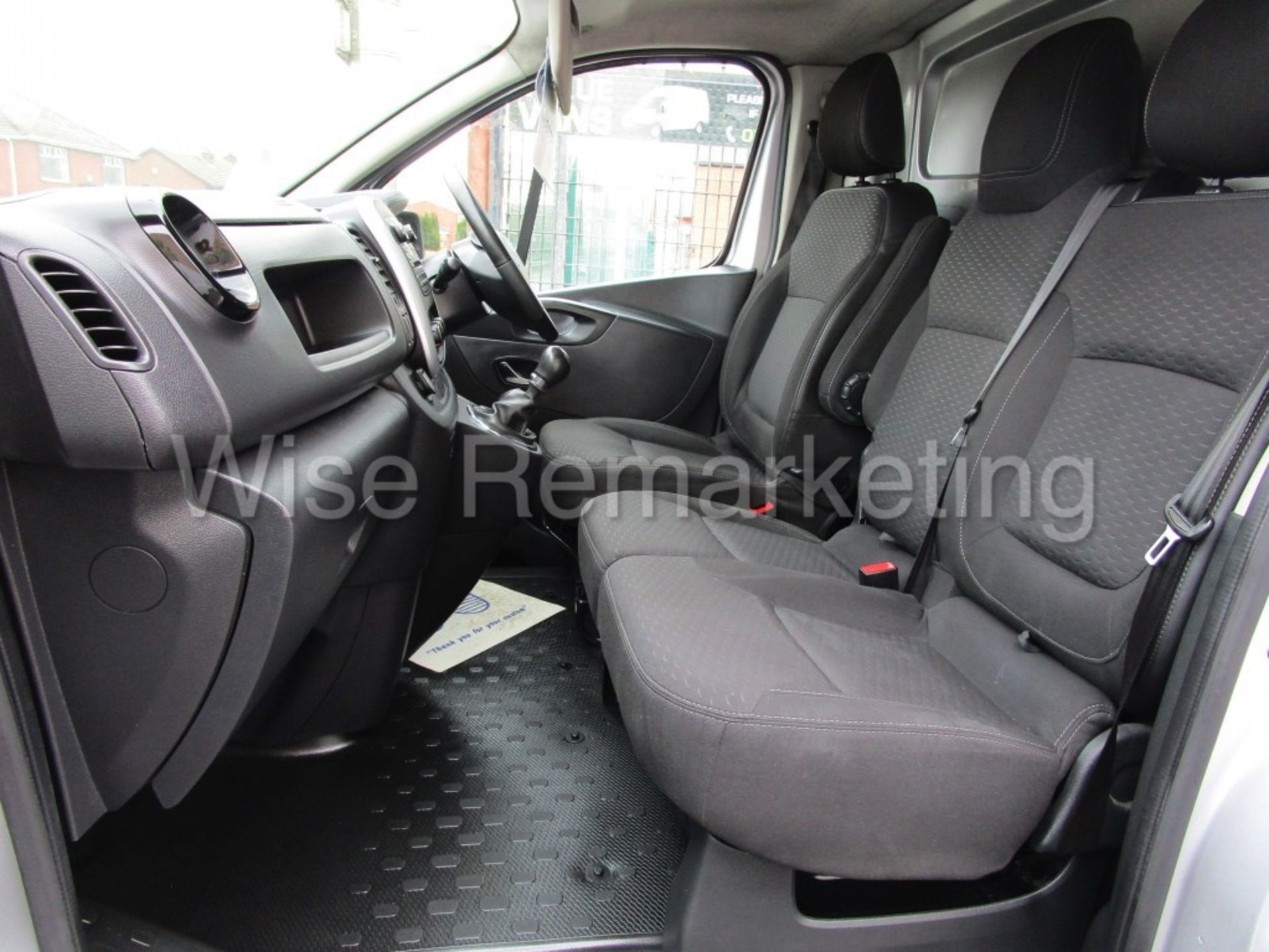 (Reserve Met) Vauxhall Vivaro *Sport Edition* SWB (2018 Euro 6 / U-LEZ Compliant) 1.6 CDTI EcoFlex - Image 9 of 9