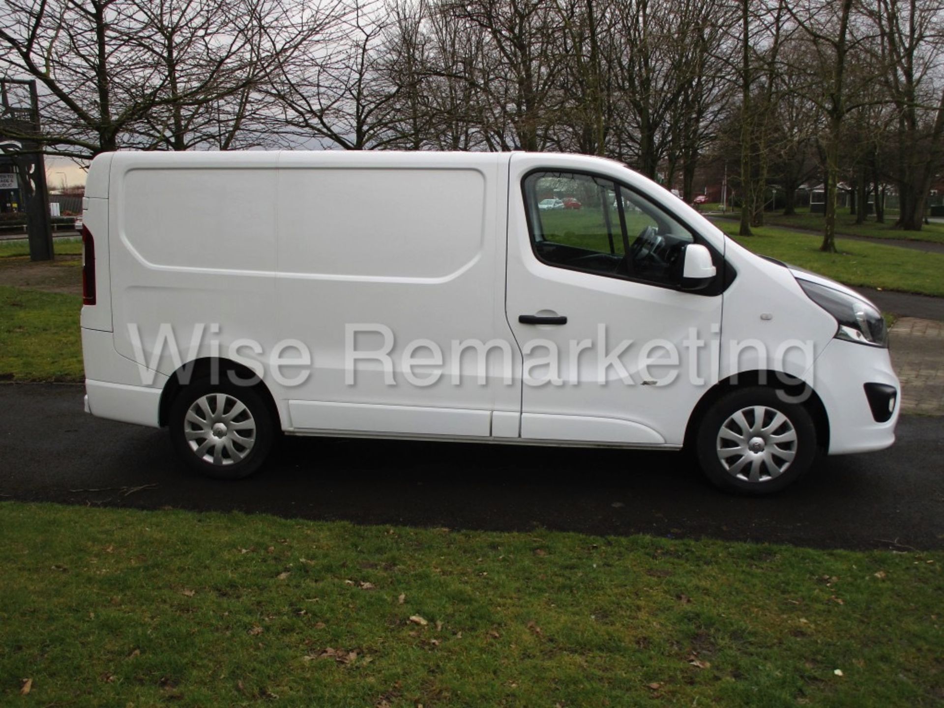 (Reserve Met) Vauxhall Vivaro *Sport Edition* SWB (2018 Euro 6 / U-LEZ Compliant) 1.6 CDTI EcoFlex