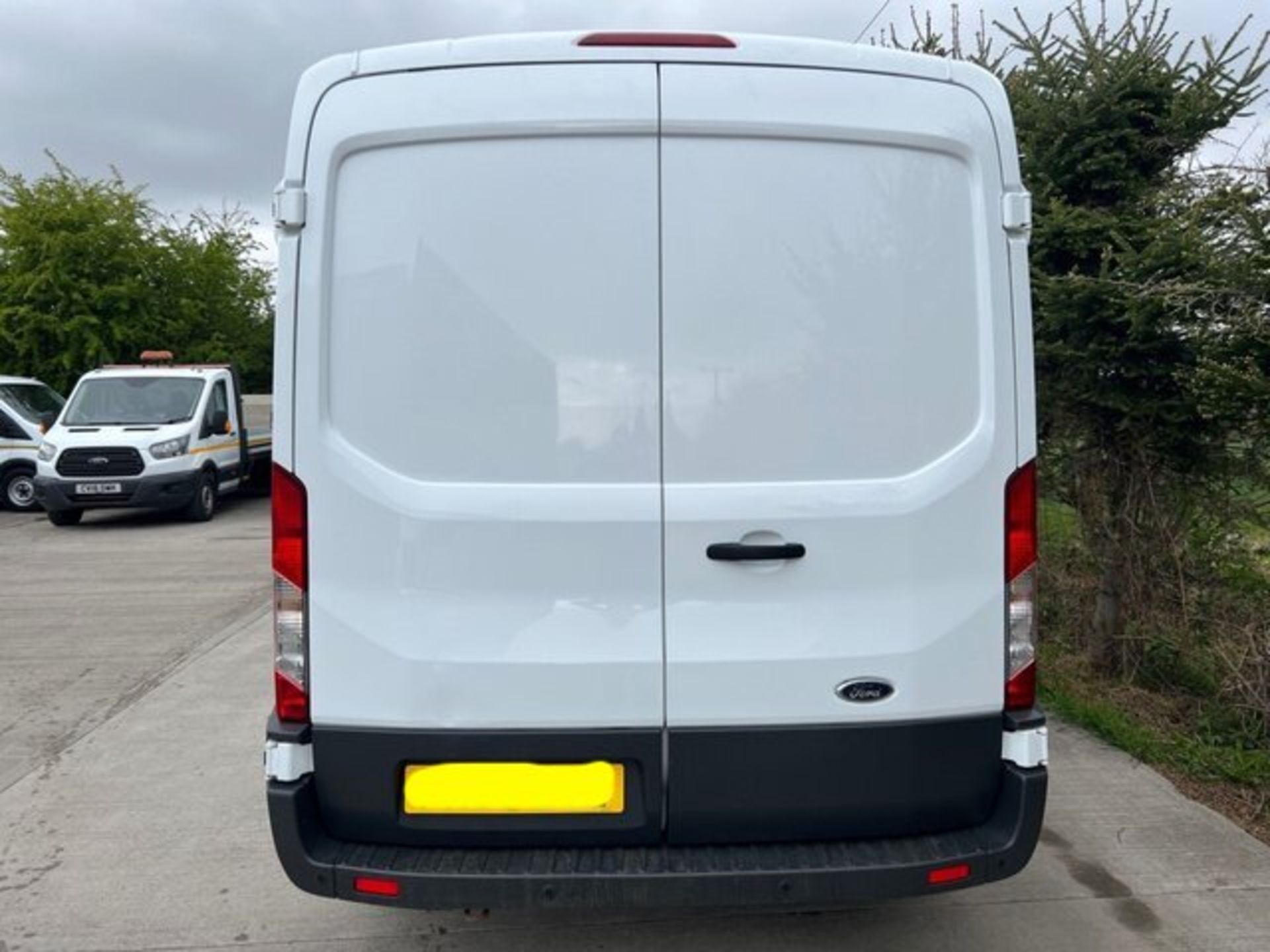 Ford Transit 130 T350 *LWB Panel Van* (2019 ~ Euro 6 / U~LEZ Compliant) *Air Con & Sat Nav* (3500KG) - Image 6 of 10