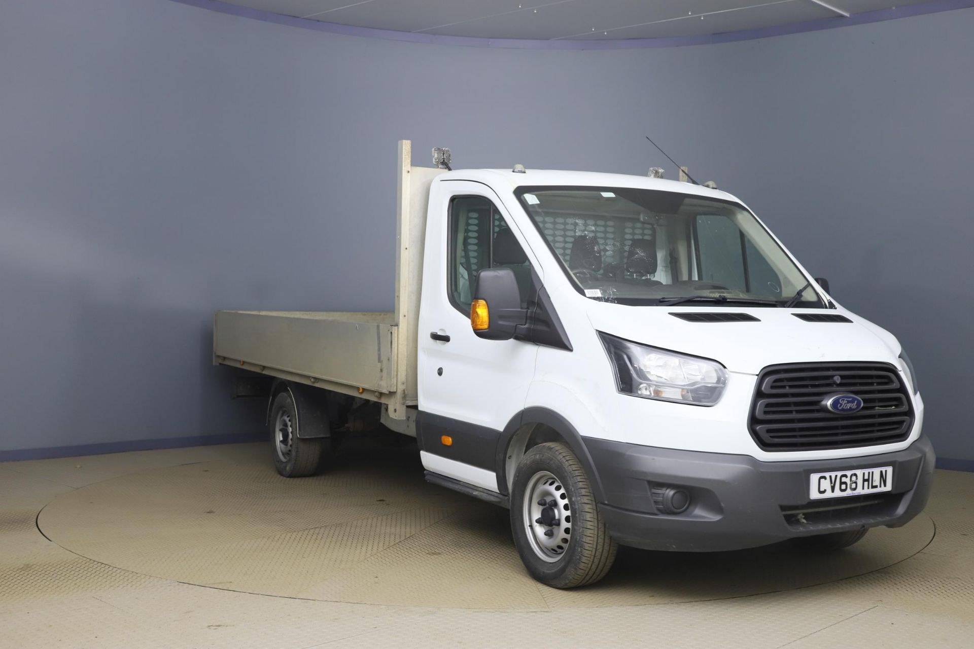 FORD TRANSIT 2.0TDCI "130BHP" 14 FT ALLOY DROPSIDE TRUCK -2019 MODEL -MULTIFUNCTION STEERING WHEEL - Image 4 of 12