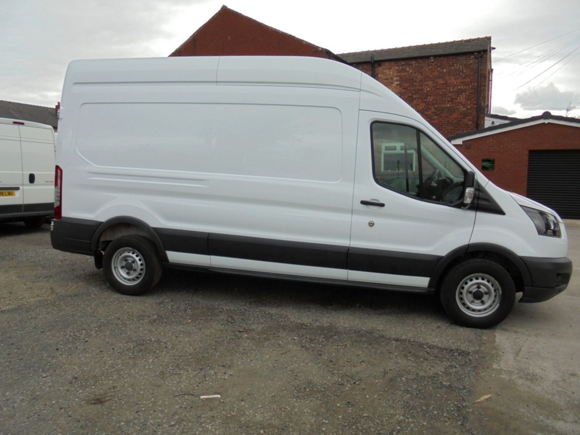 (Reserve Met) Ford Transit *L3 H3 - LWB High Roof* (66 REG ~ Euro 6/U~LEZ) 125 Bhp ~ 6 Speed Air Con - Image 4 of 8