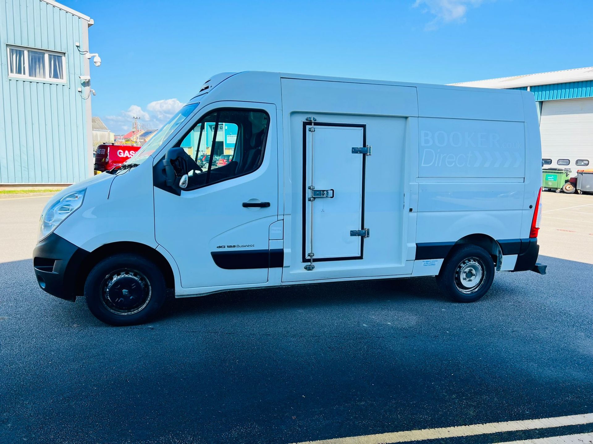 Renault Master 2.3 DCI Business Fridge/Freezer Van - 2015 15 Reg - On board axle load indicator - Image 5 of 16