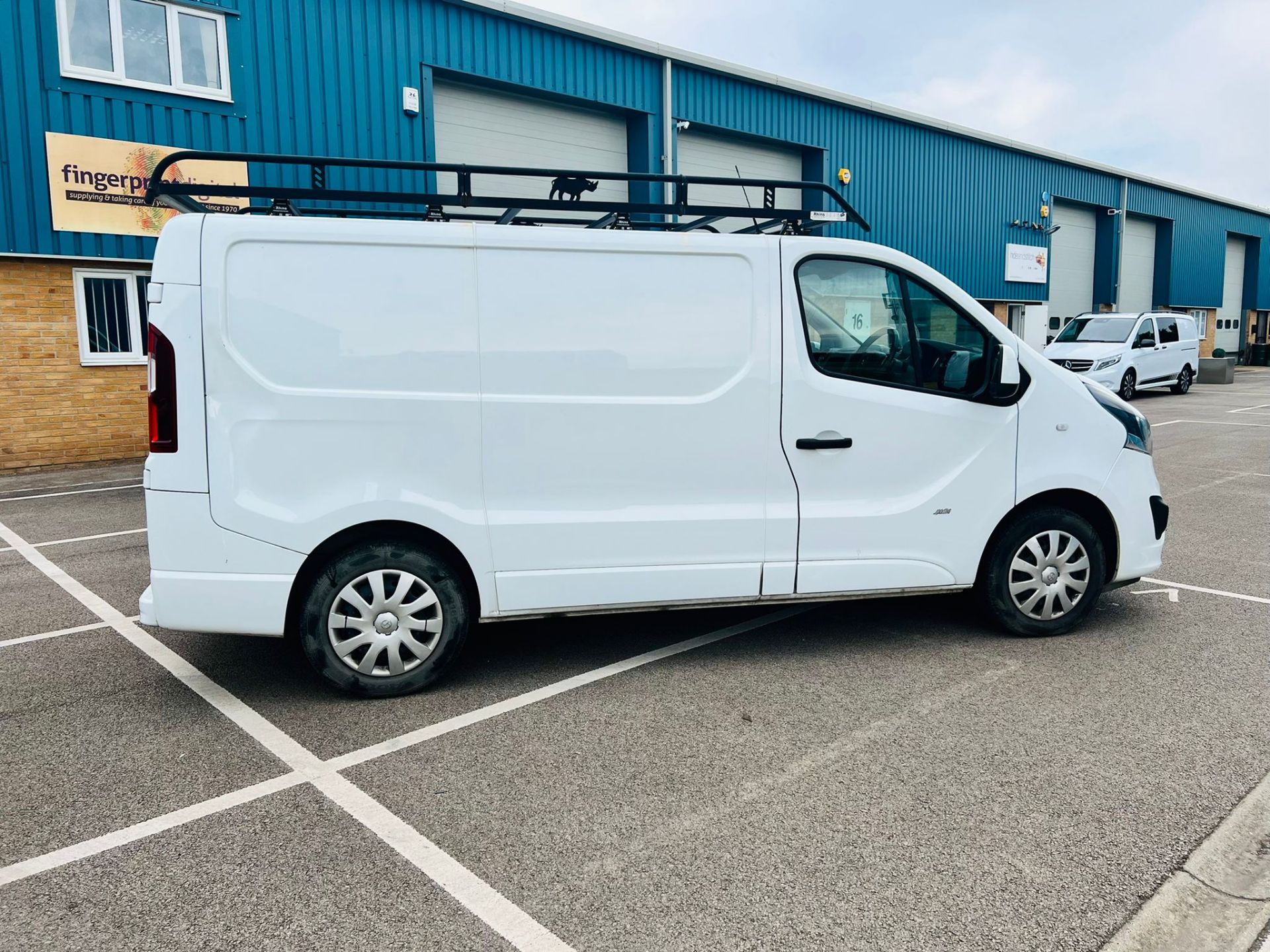 (RESERVE MET) Vauxhall Vivaro 2900 1.6 CDTI Sportive - 2018 18Reg 1 Keeper From New - Air Con - Image 7 of 20