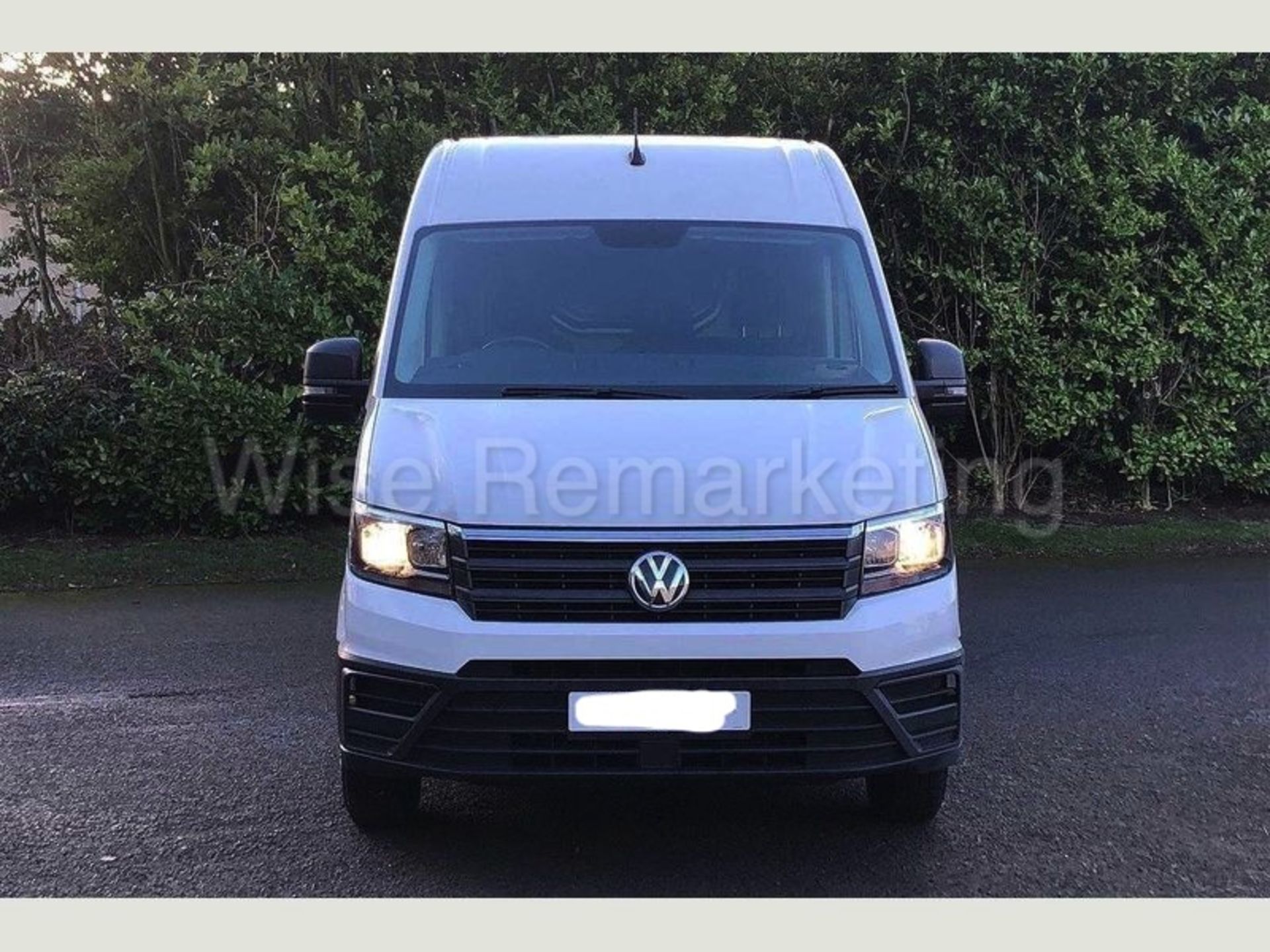 (Reserve Met) Volkswagen Crafter CR35 2.0 Tdi 'Bluemotion' *LWB High Roof* (2018 - Facelift Model) - Image 2 of 11