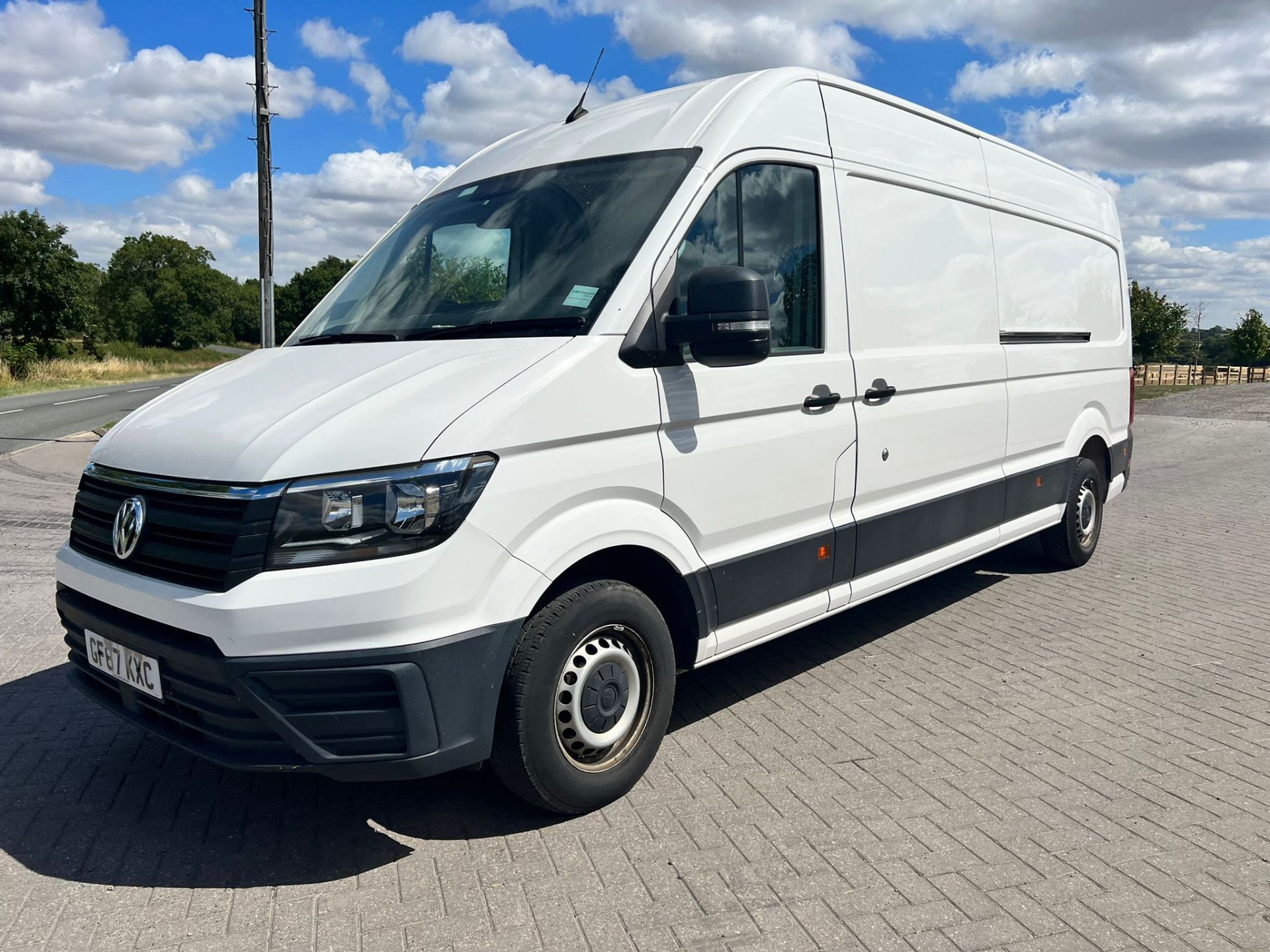 (Reserve Met) VOLKSWAGEN CRAFTER 2.0TDI CR35 BLUEMOTION LWB L3 H3 - 2018 MODEL -EURO6 - NEW SHAPE