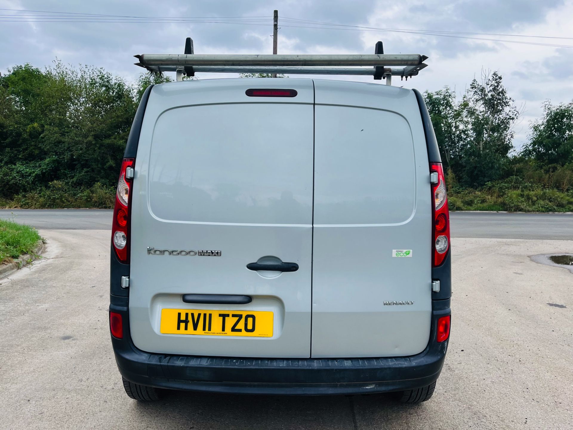 (Reserve Met) Renault Kangoo dci "Maxi Plus" 11reg - Rare and hard to find a Maxi Plus model -No Vat - Image 9 of 18