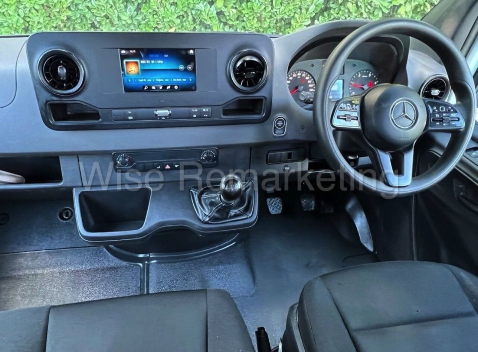 (RESERVE MET) Mercedes Sprinter 314 Cdi *3500 KG - D/Cab Tipper* (2019 ~ Euro 6 / U-LEZ) - Image 14 of 14